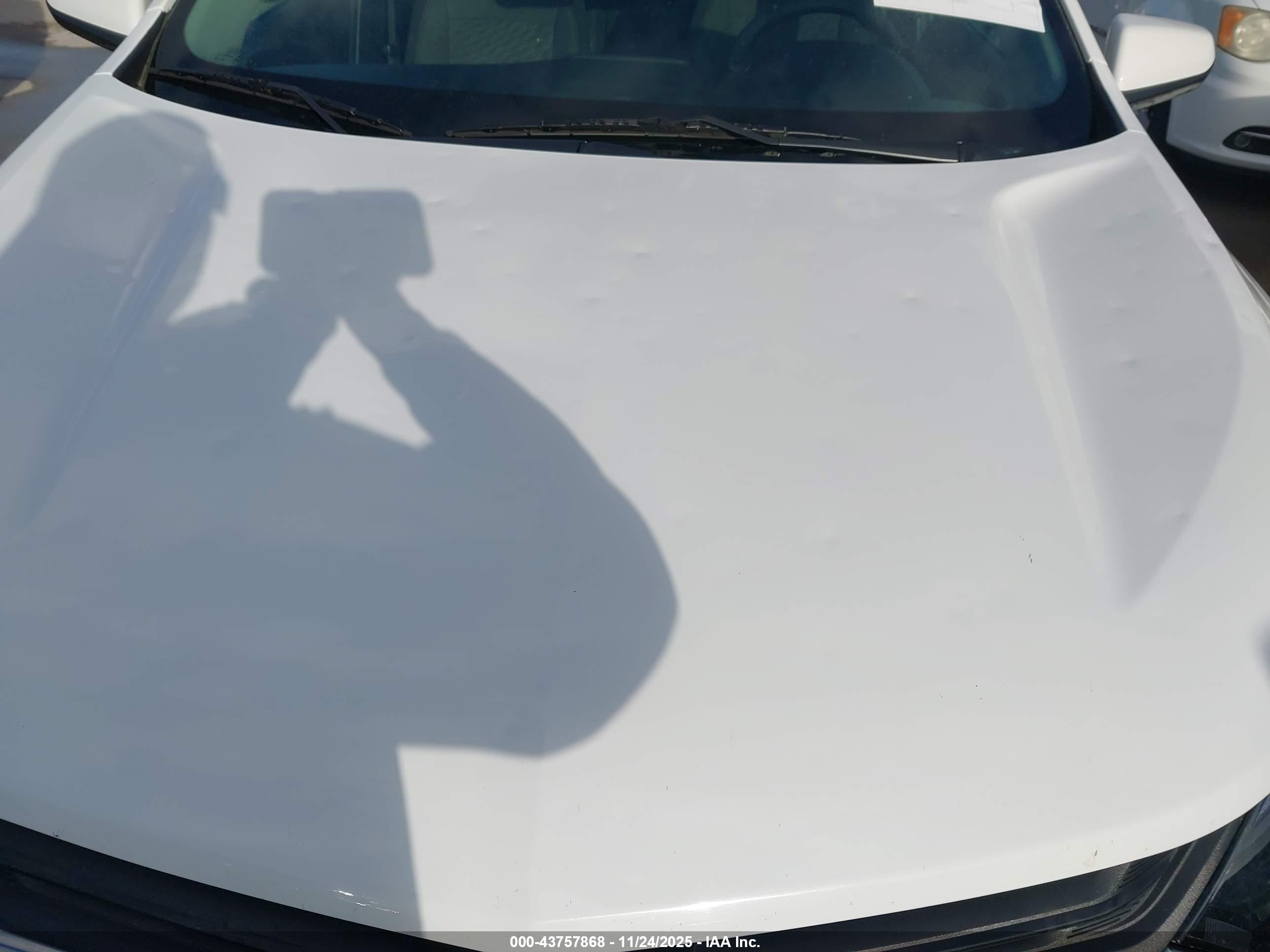 CHEVROLET EQUINOX image 6