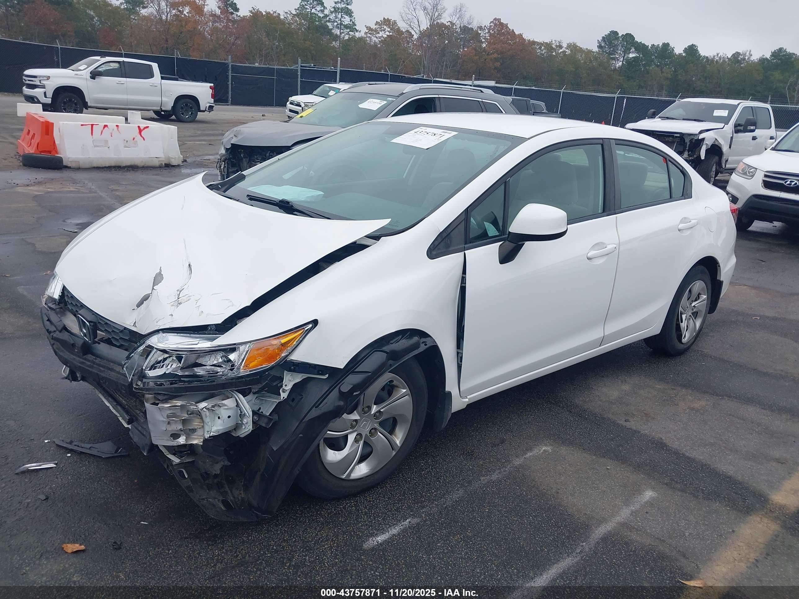 HONDA CIVIC image 2