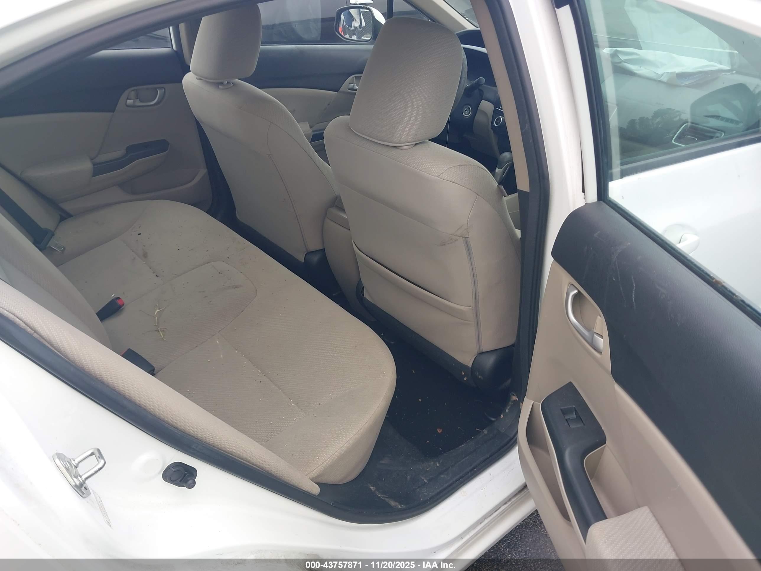 HONDA CIVIC image 8