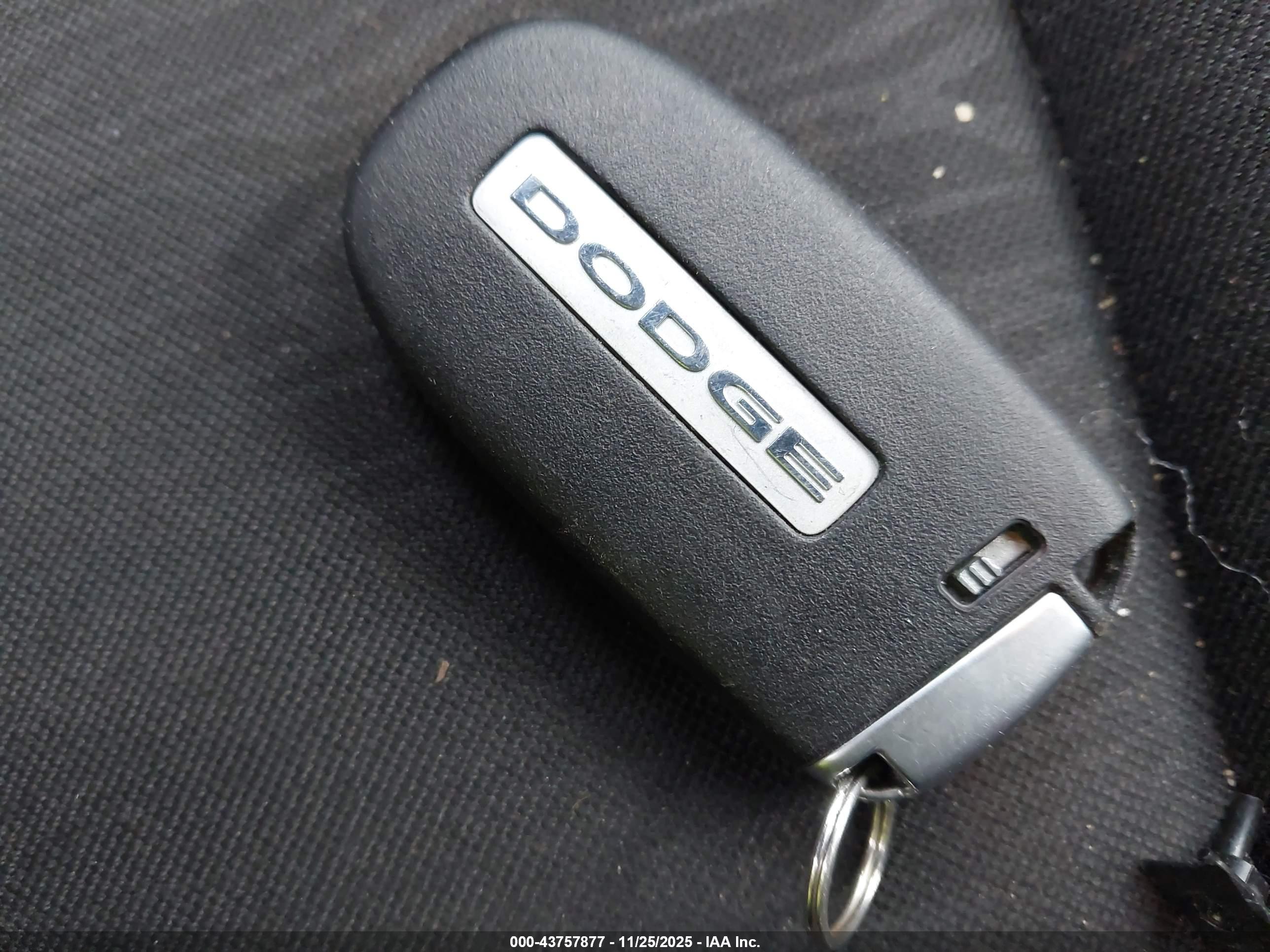 DODGE DURANGO image 11