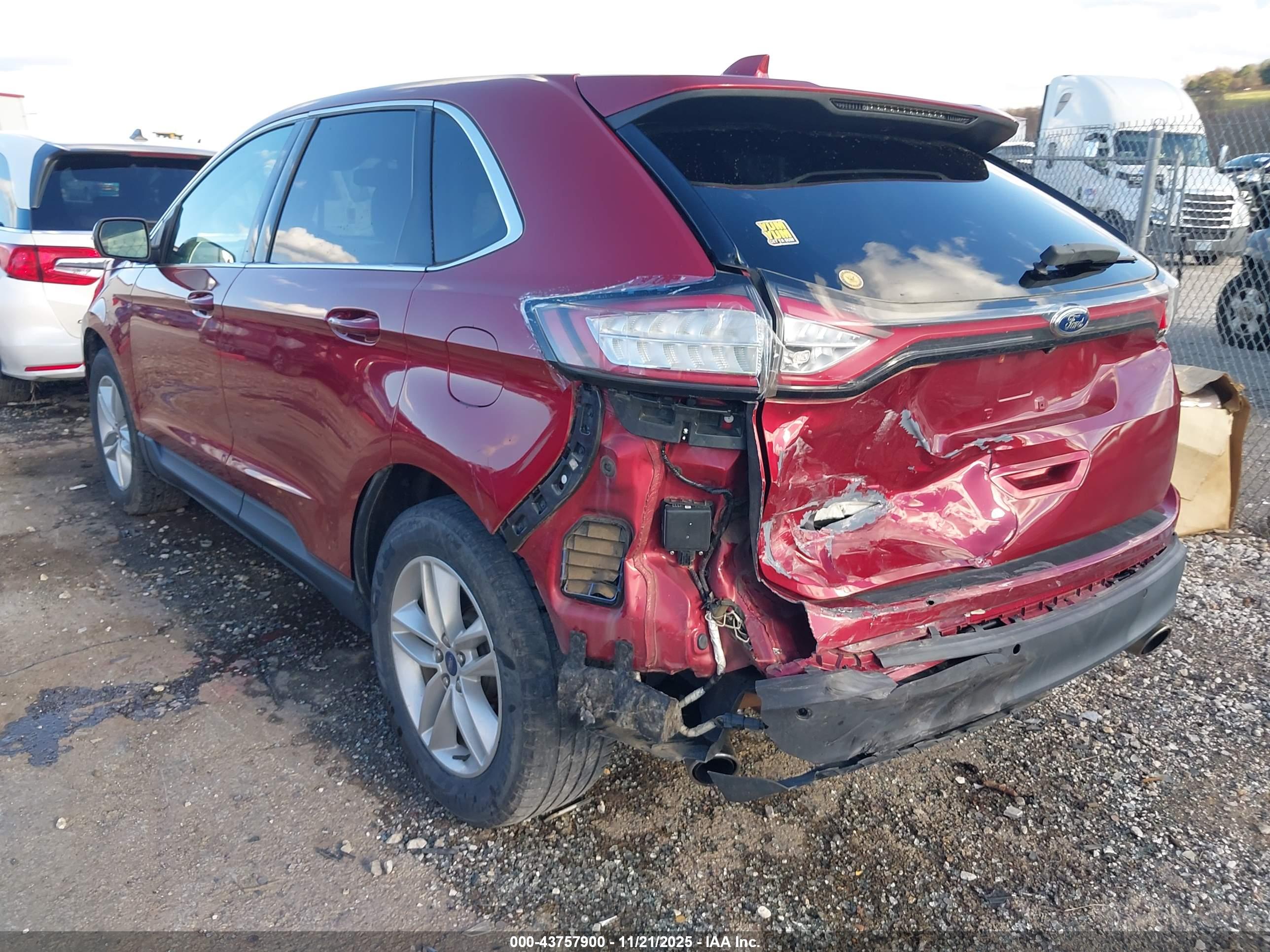 FORD EDGE image 3