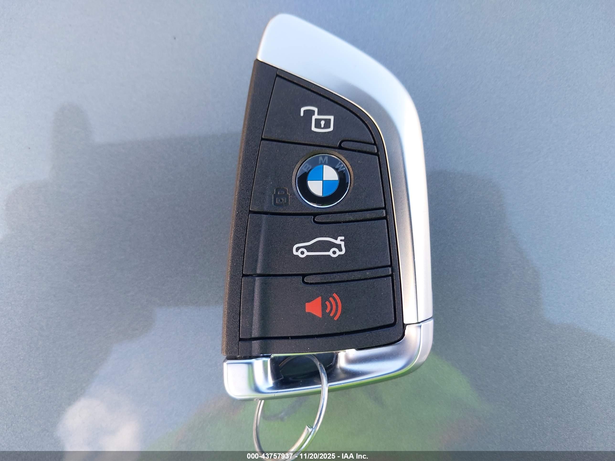BMW M4 image 11