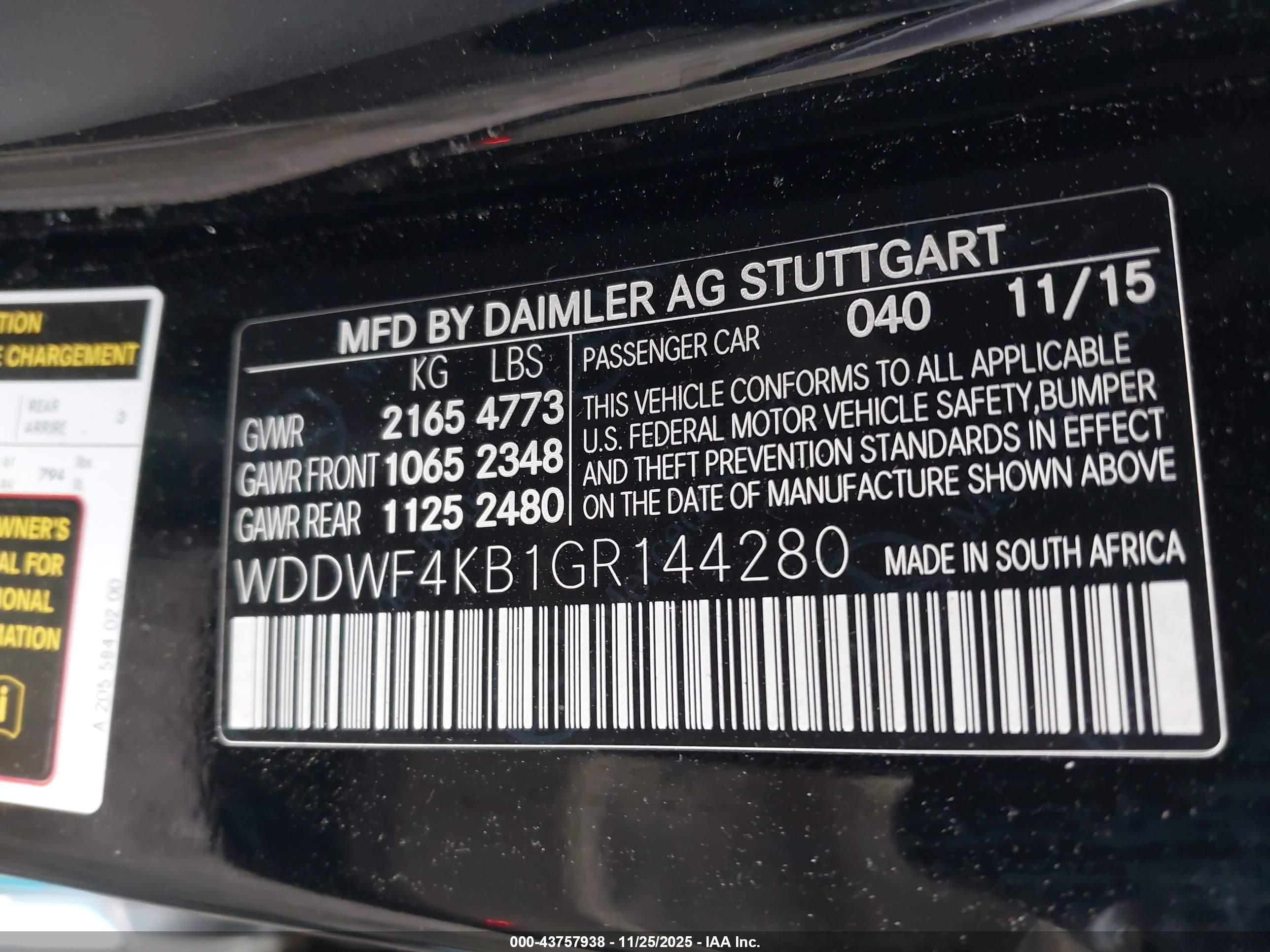 MERCEDES-BENZ C image 9