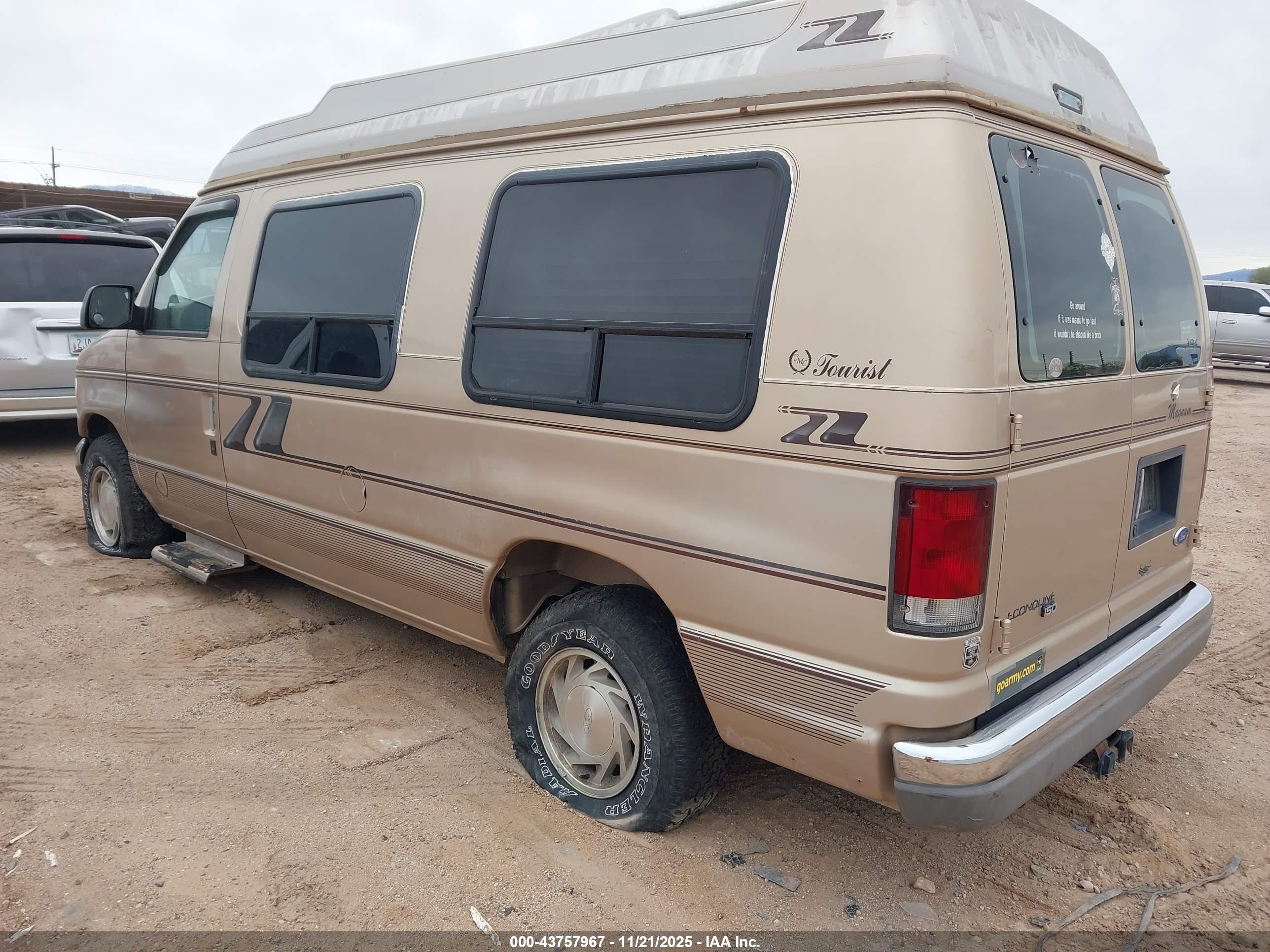 FORD ECONOLINE image 3