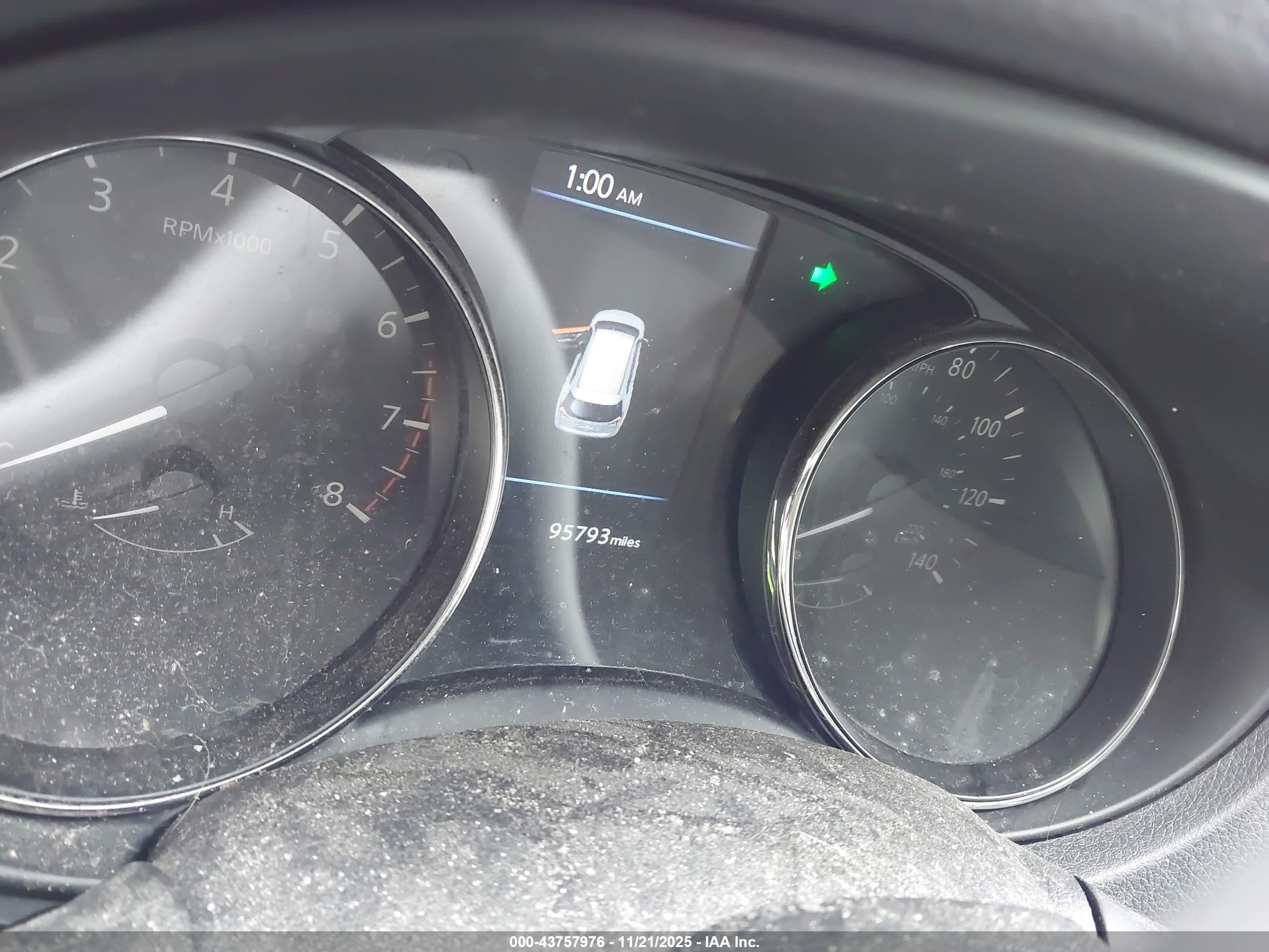 NISSAN ROGUE image 7