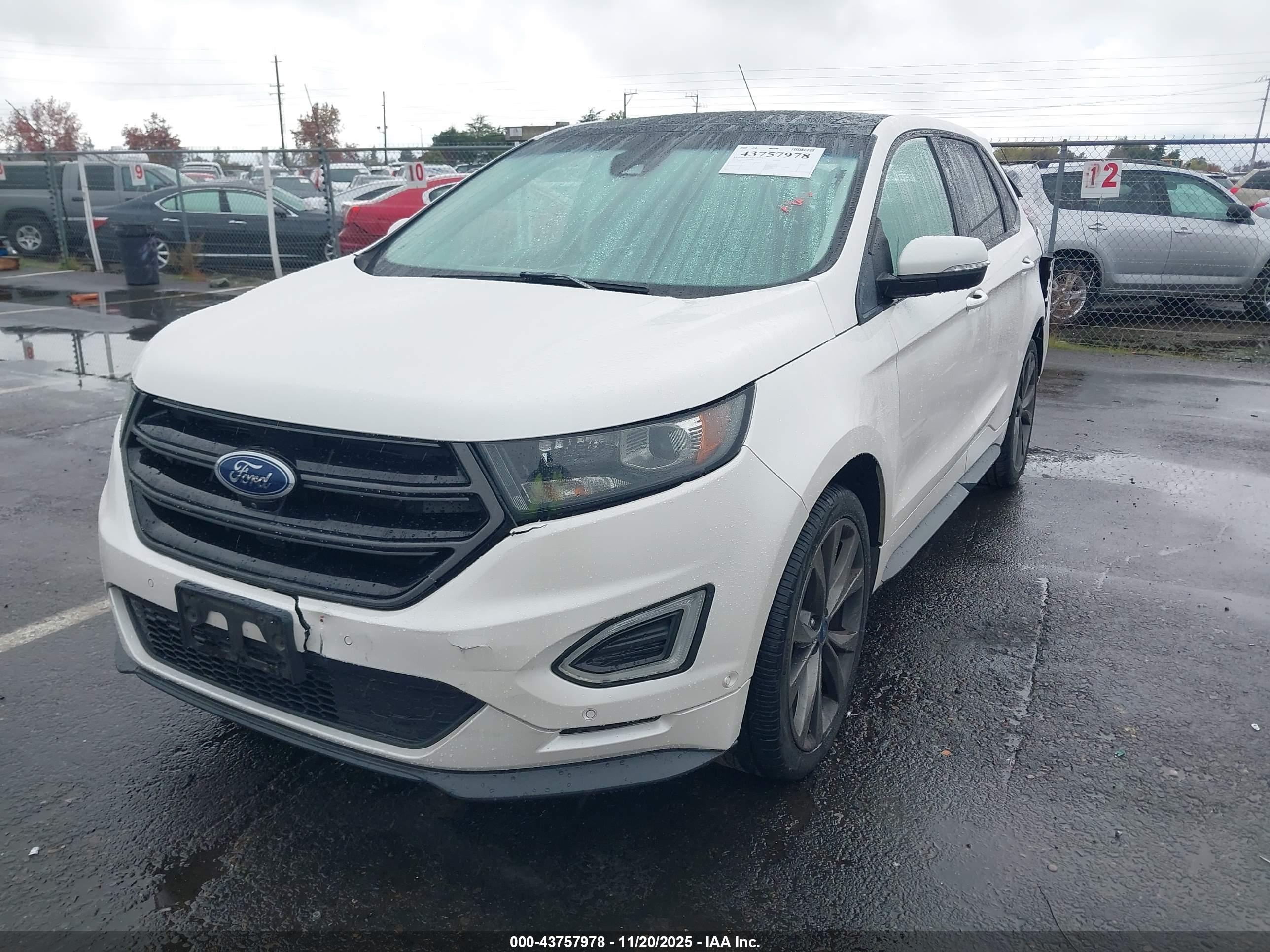 FORD EDGE image 2