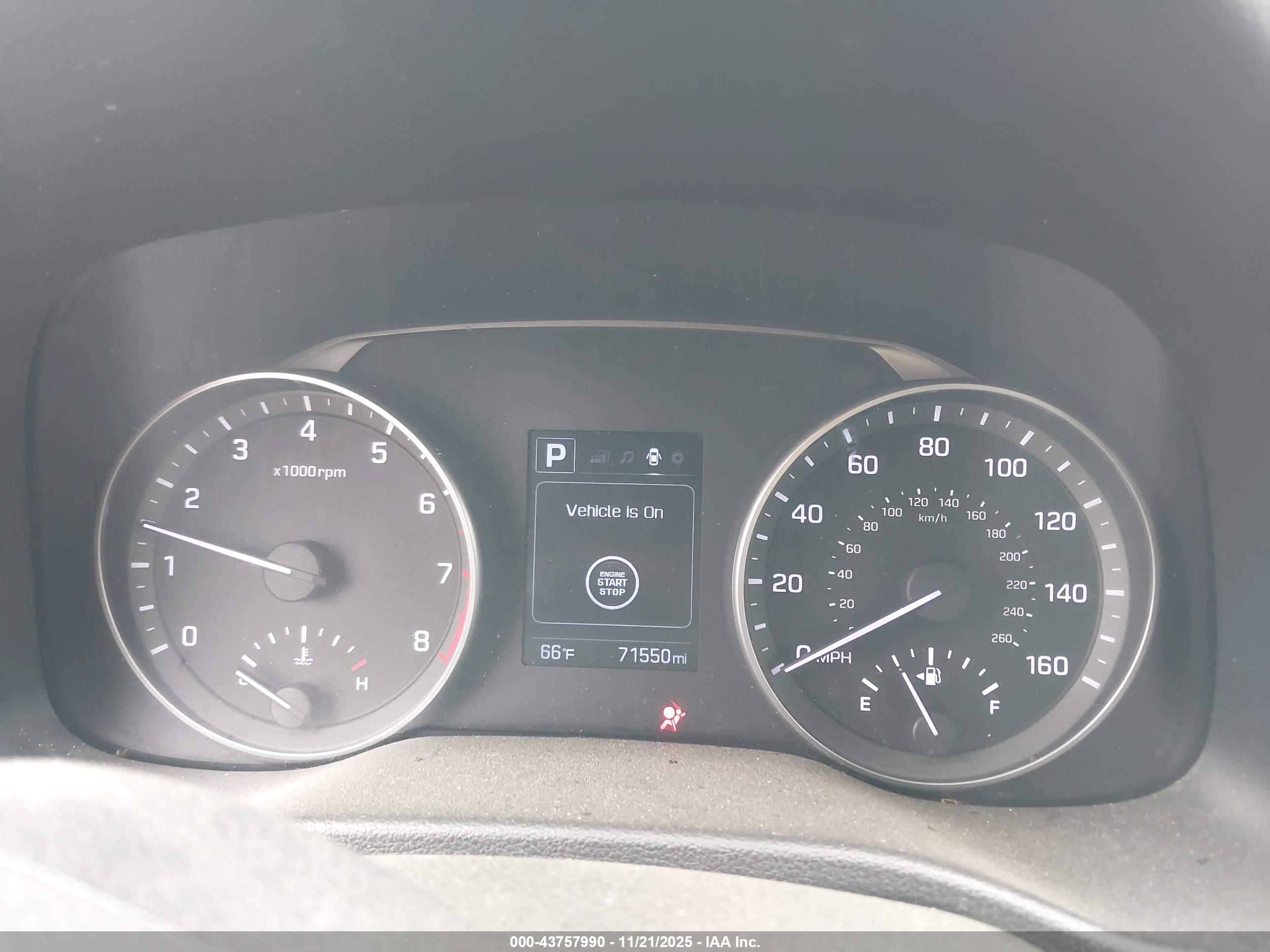 HYUNDAI ELANTRA image 7