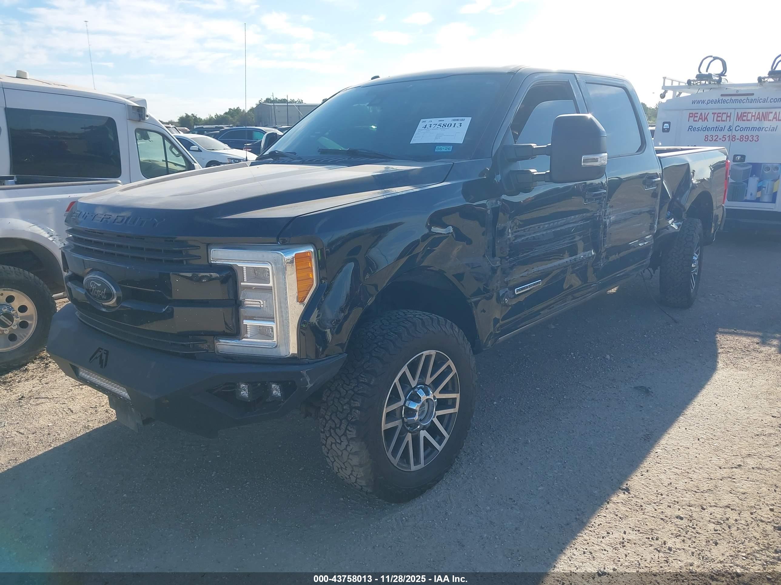 FORD F-250 image 2