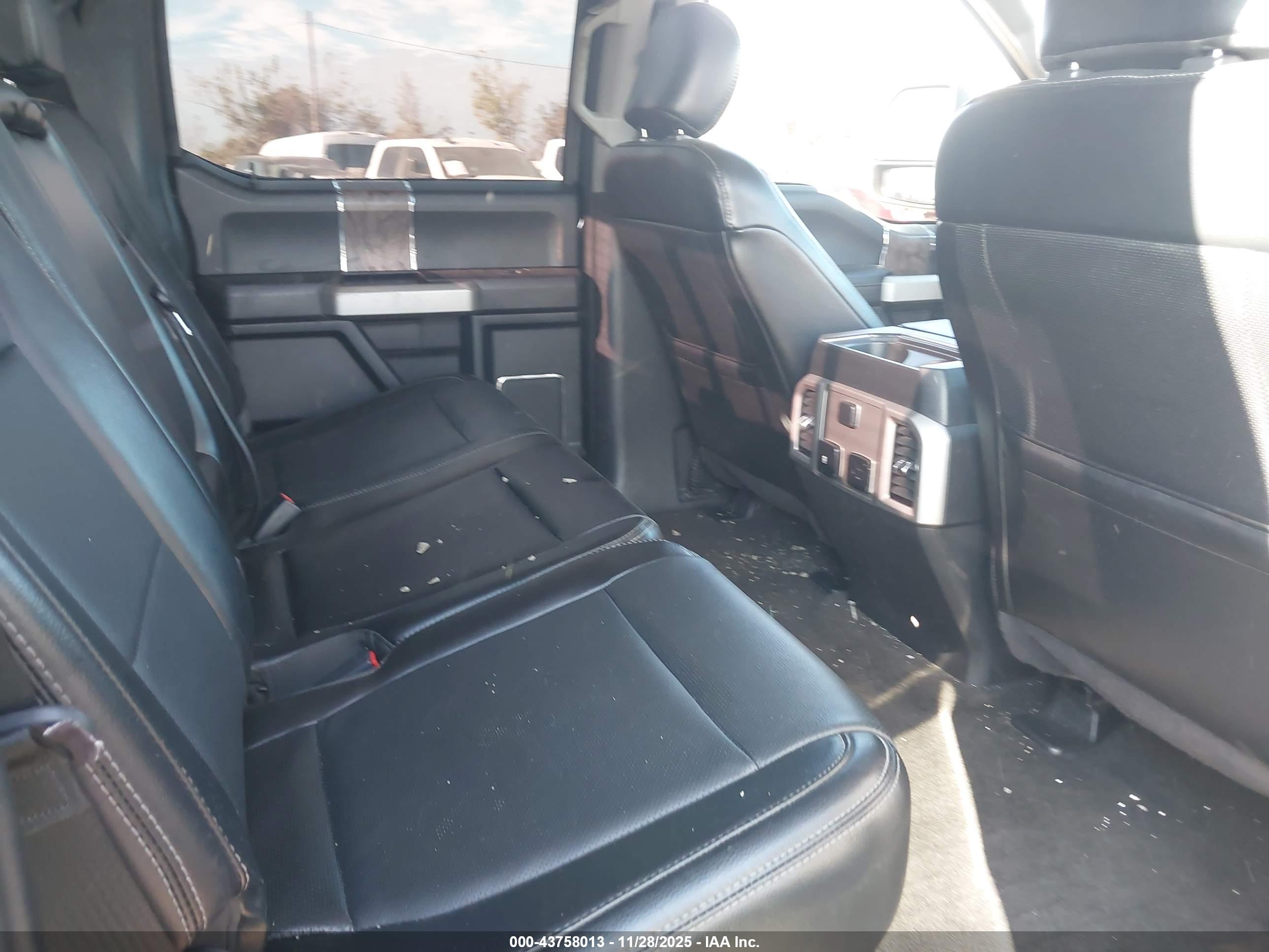 FORD F-250 image 8