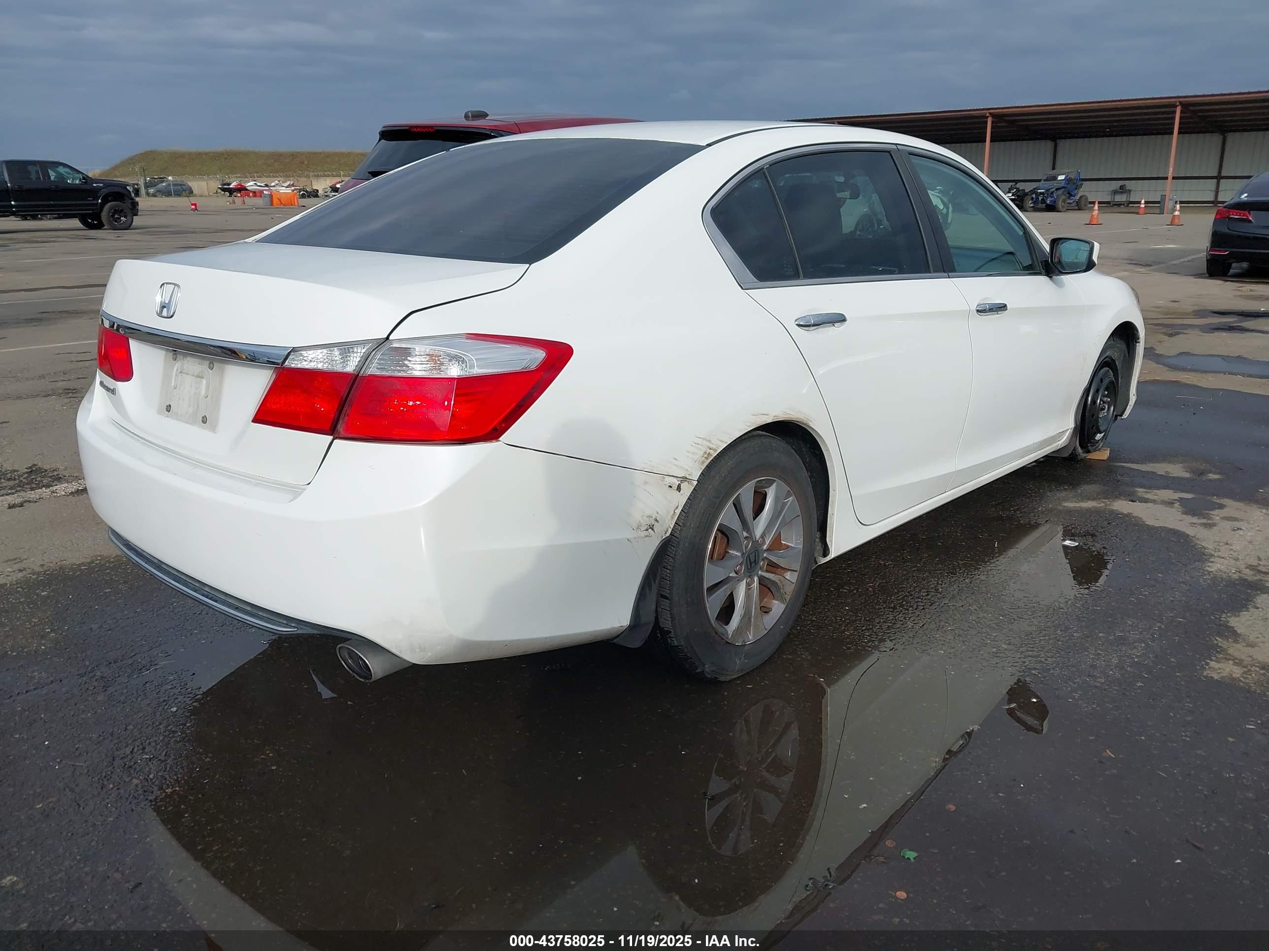 HONDA ACCORD image 4