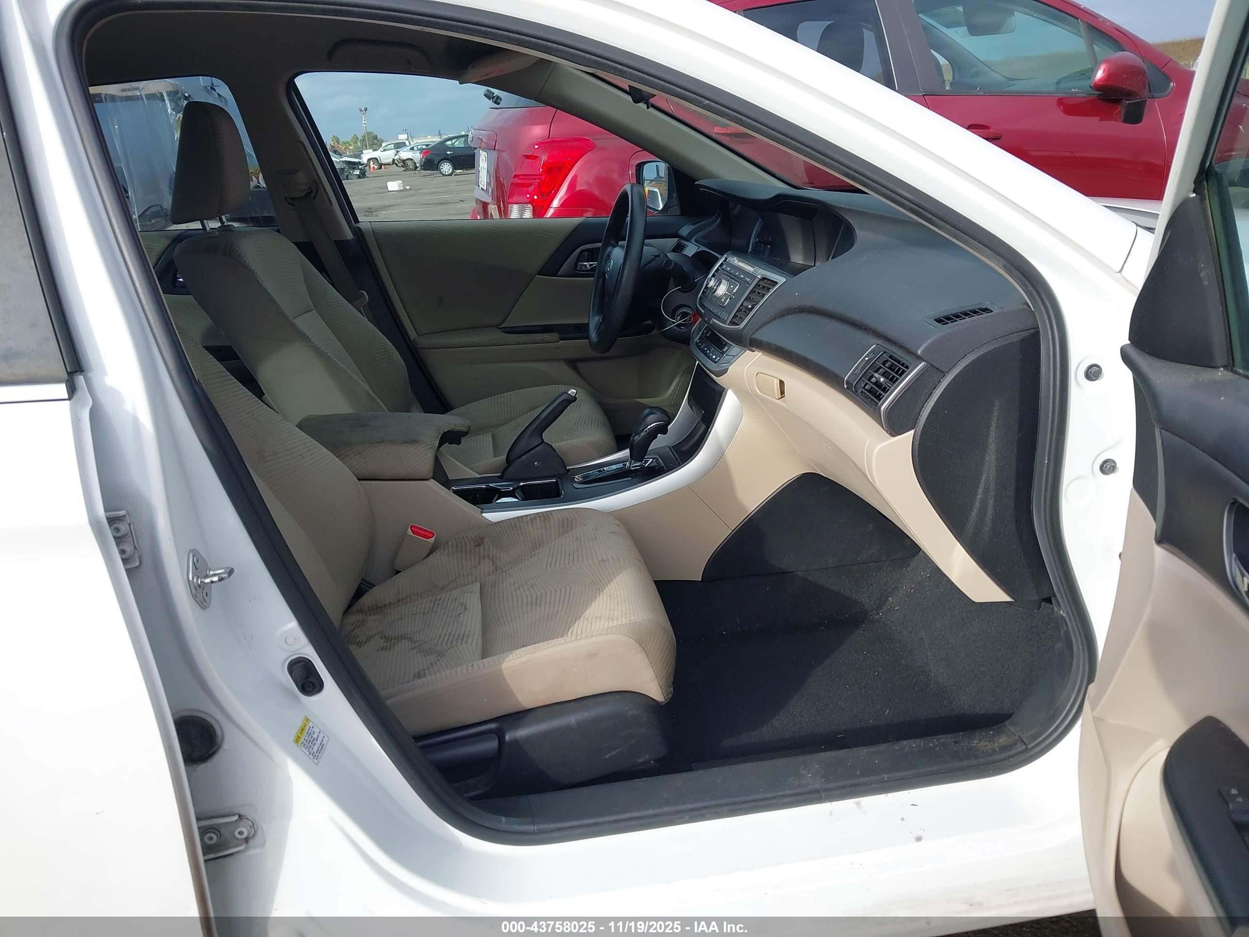 HONDA ACCORD image 5