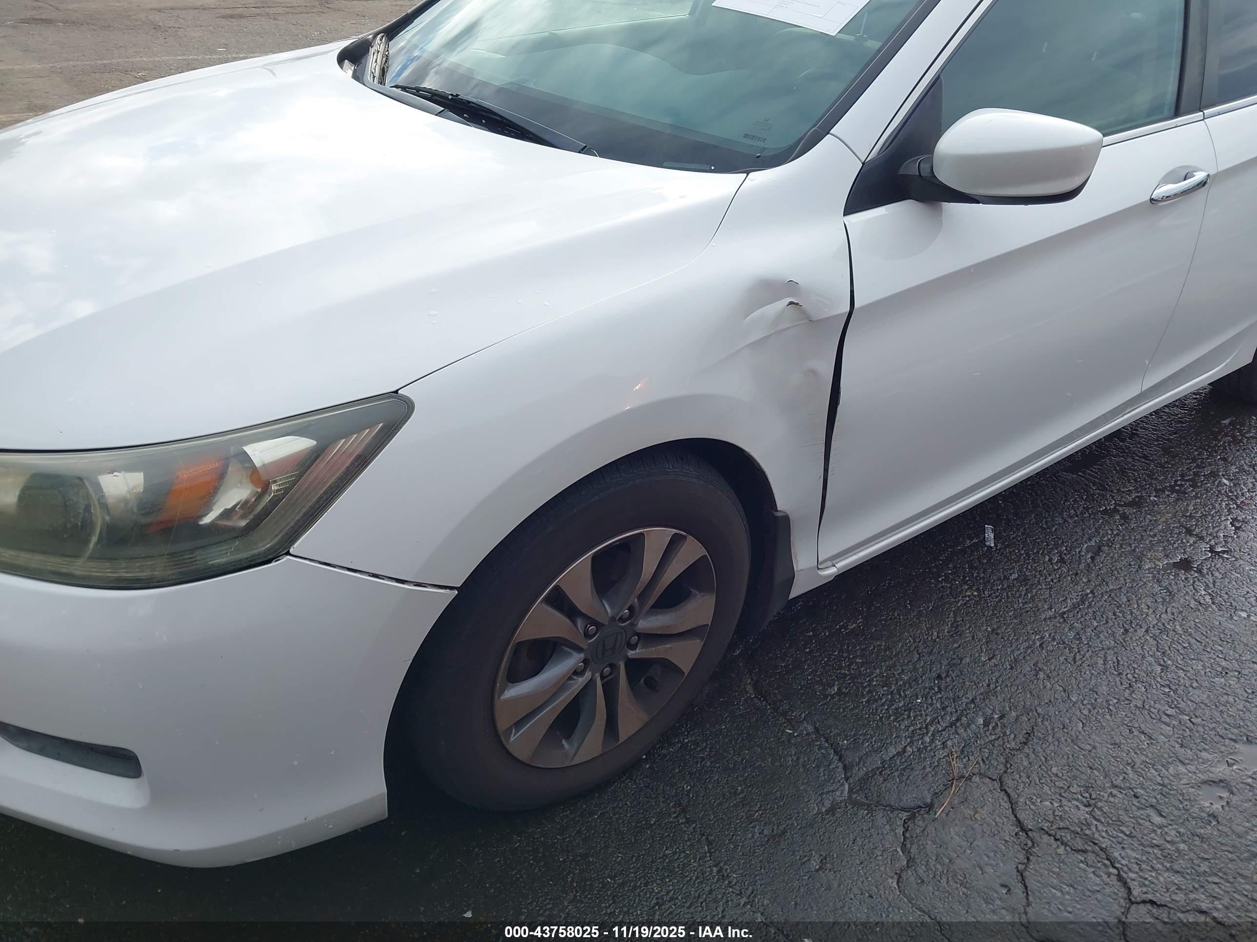 HONDA ACCORD image 6