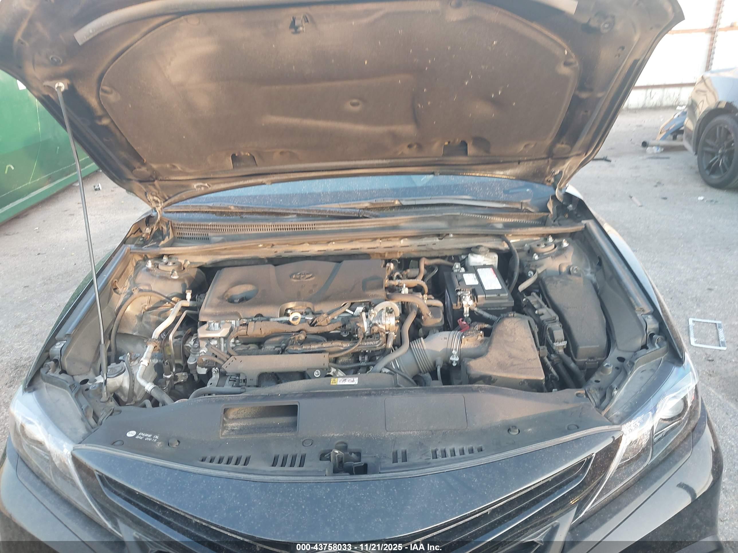 TOYOTA CAMRY image 10