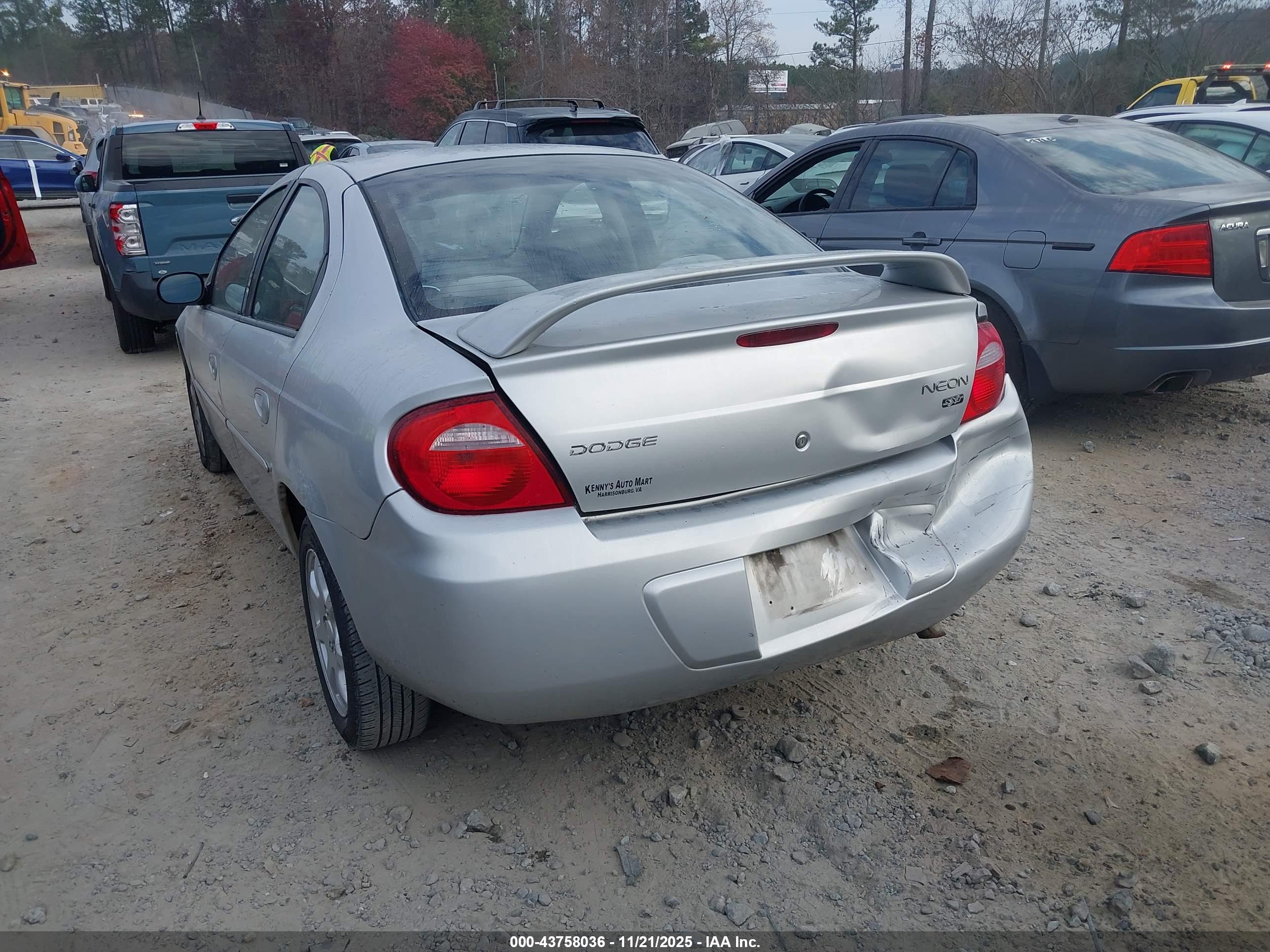 DODGE NEON image 3