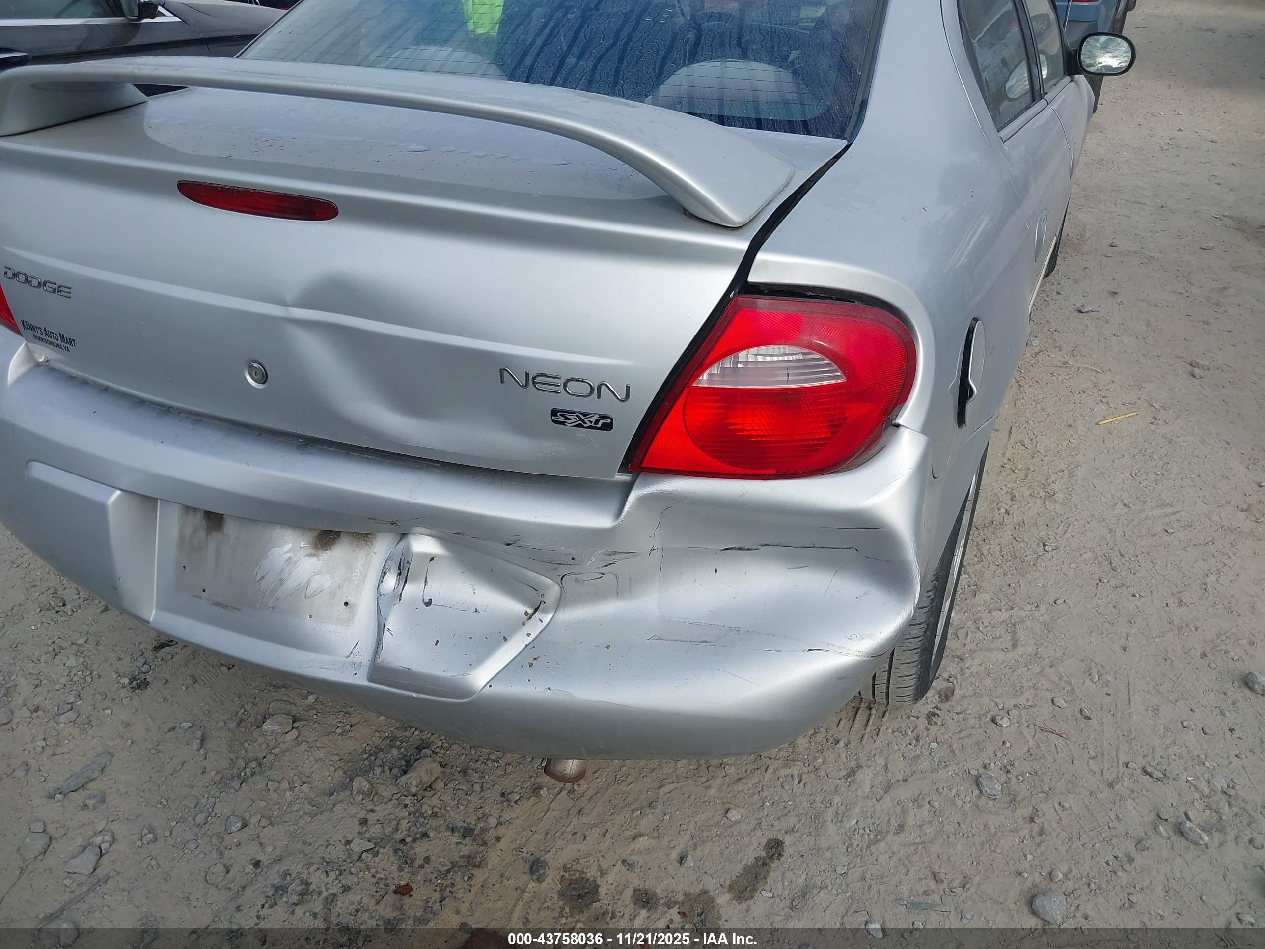 DODGE NEON image 6