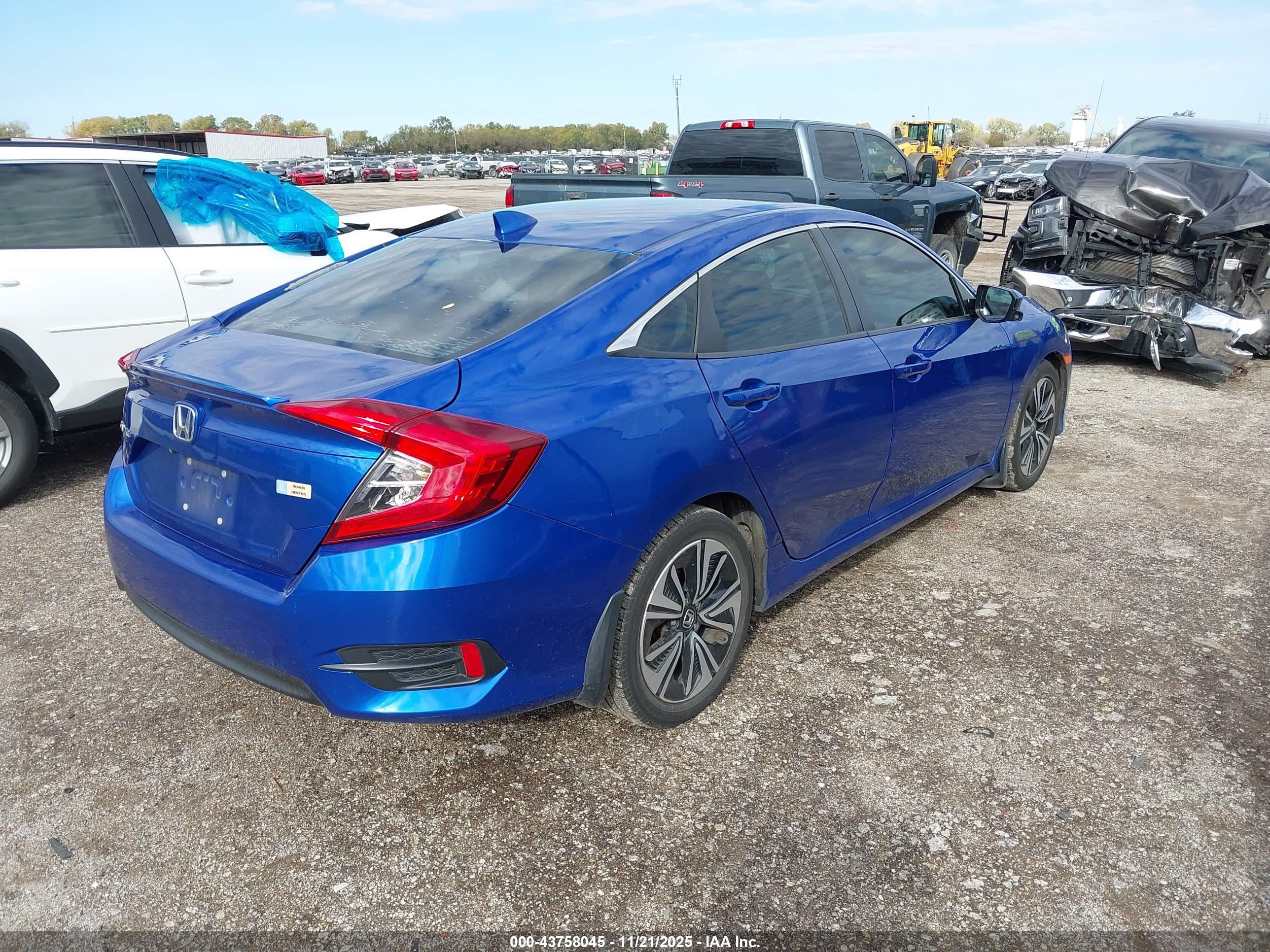 HONDA CIVIC image 4