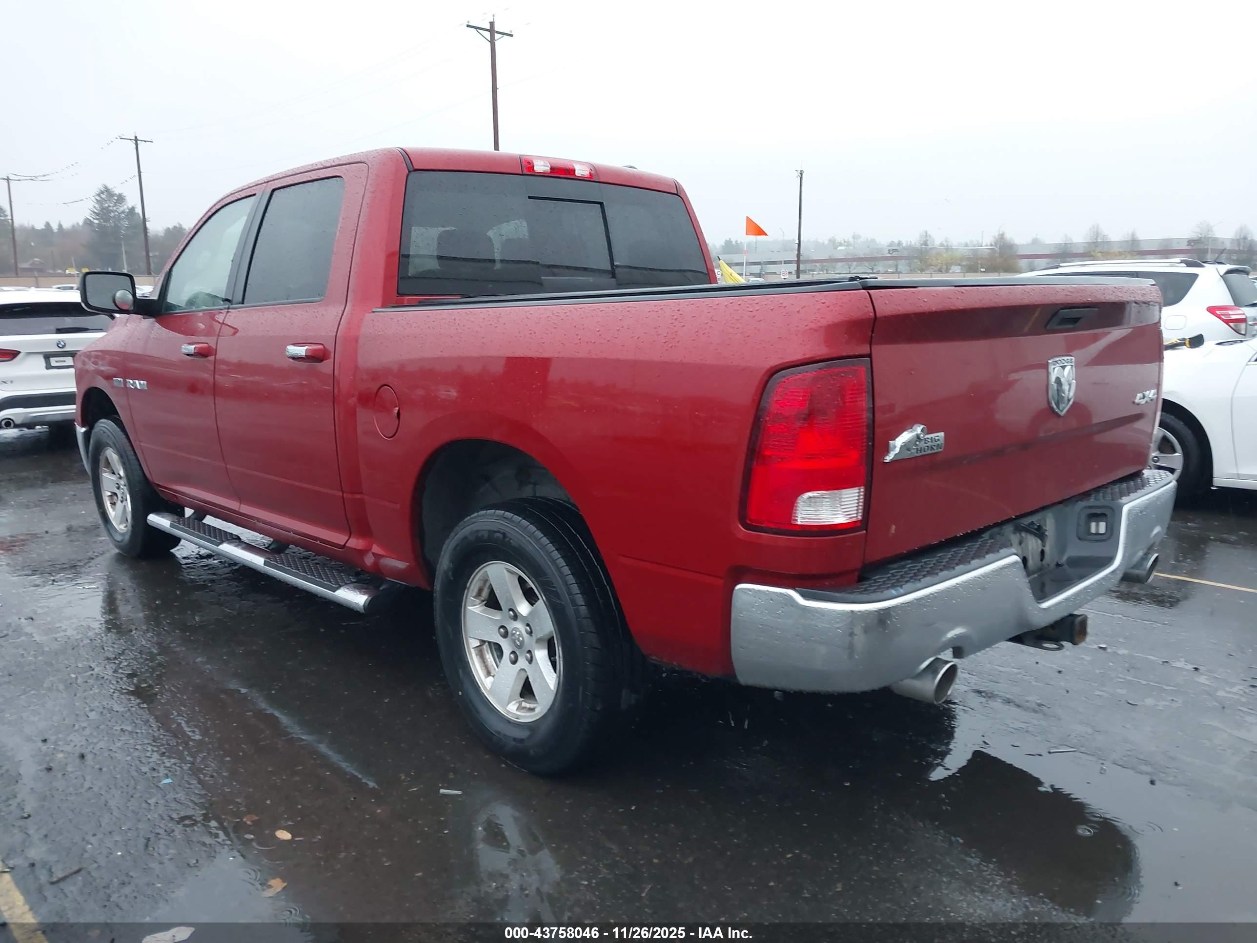 DODGE RAM image 3