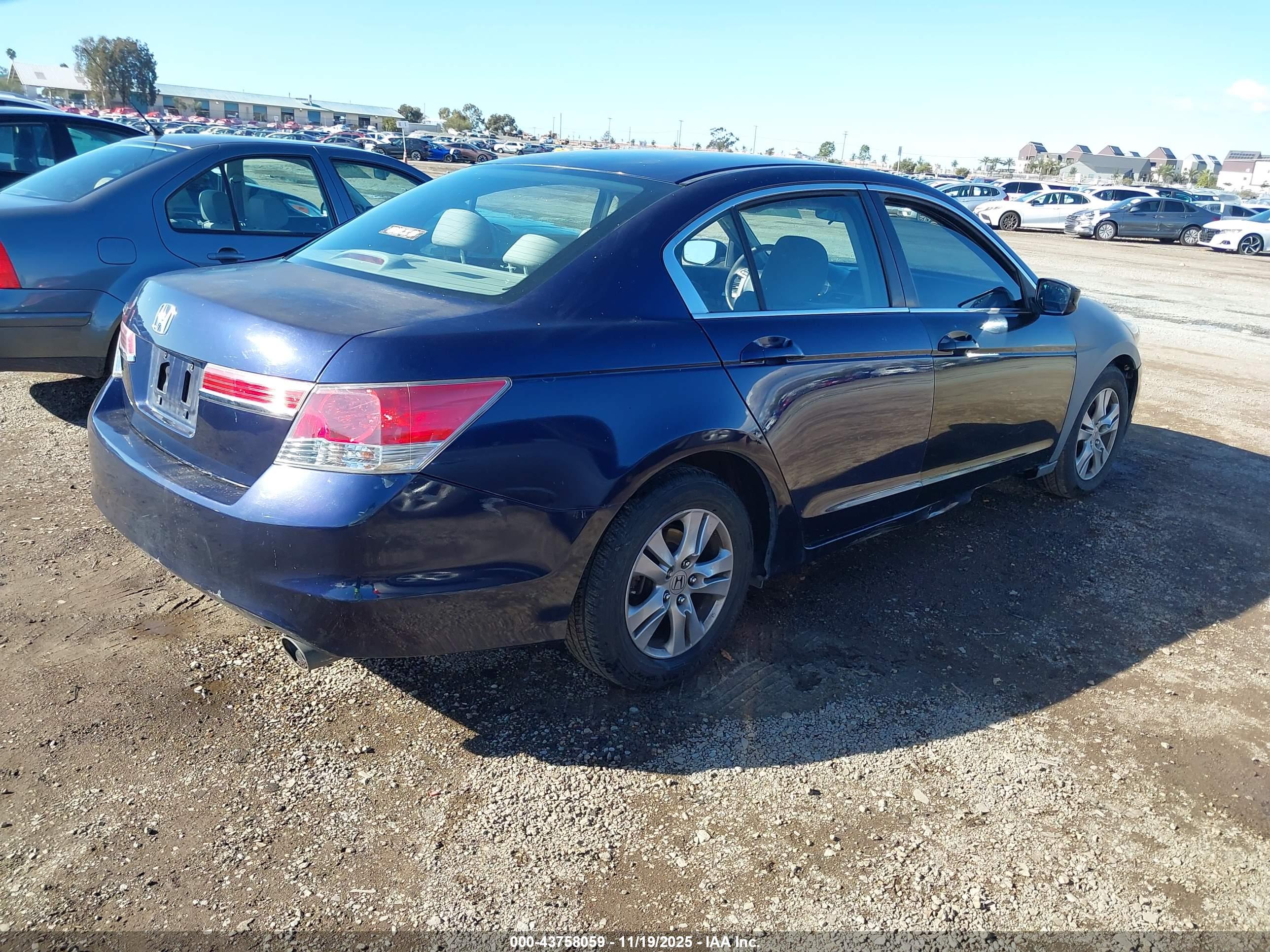 HONDA ACCORD image 4
