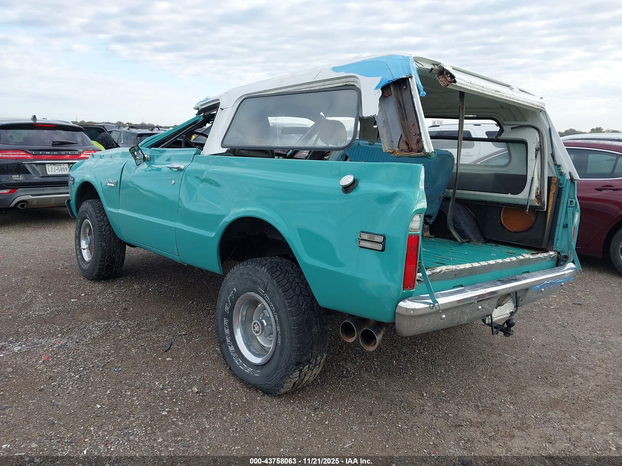 GMC JIMMY image 3