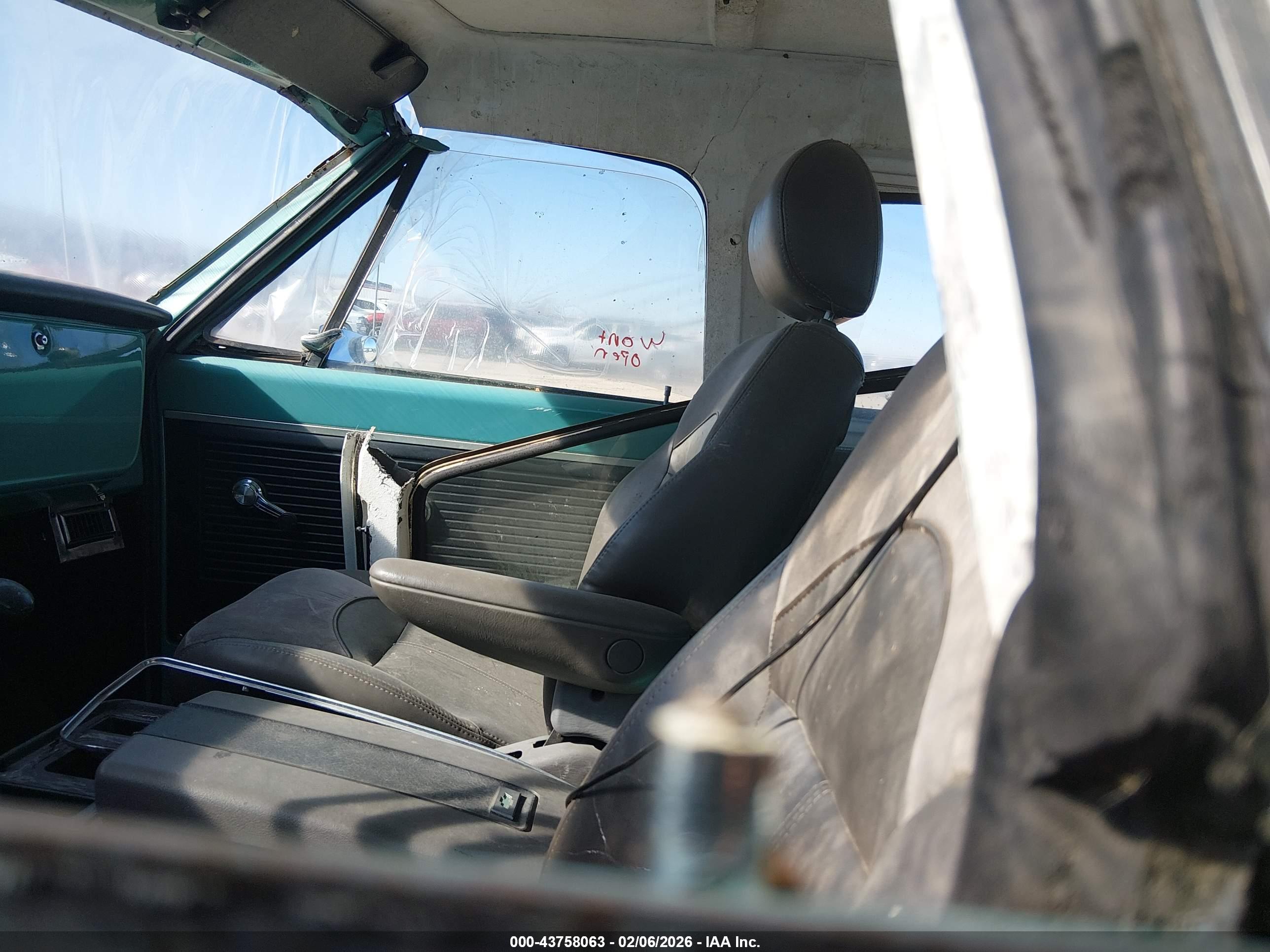 GMC JIMMY image 5