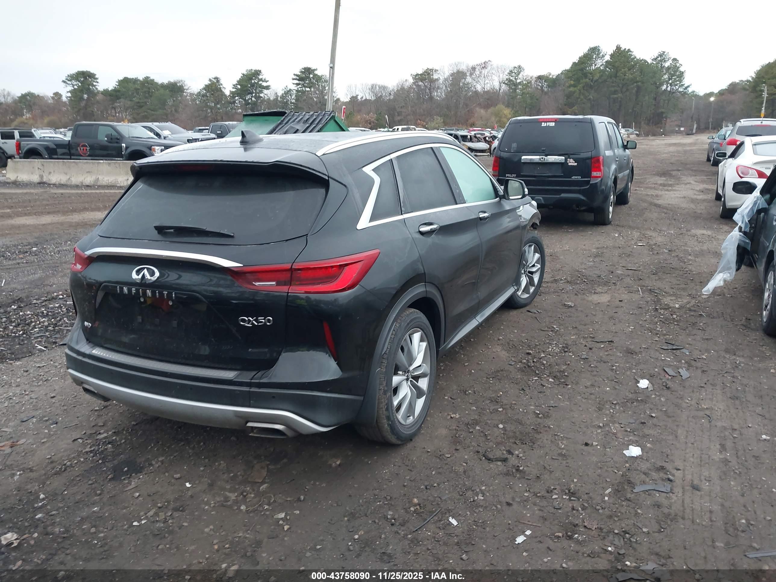 INFINITI QX50 image 4
