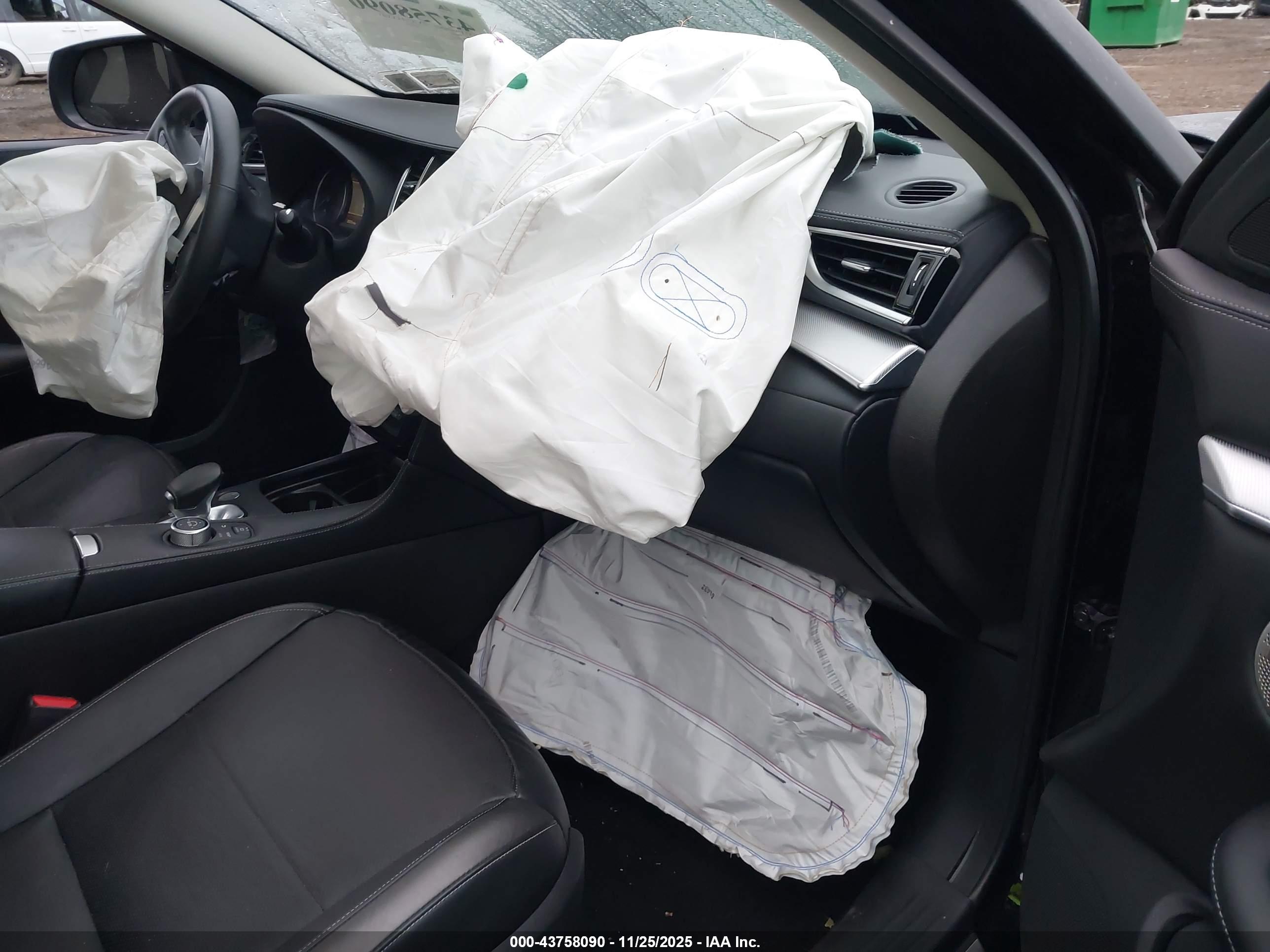 INFINITI QX50 image 5