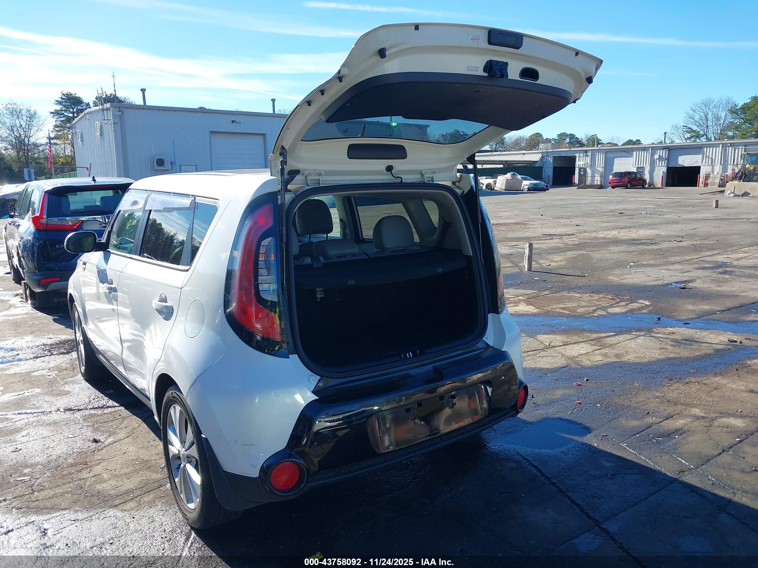 KIA SOUL image 3