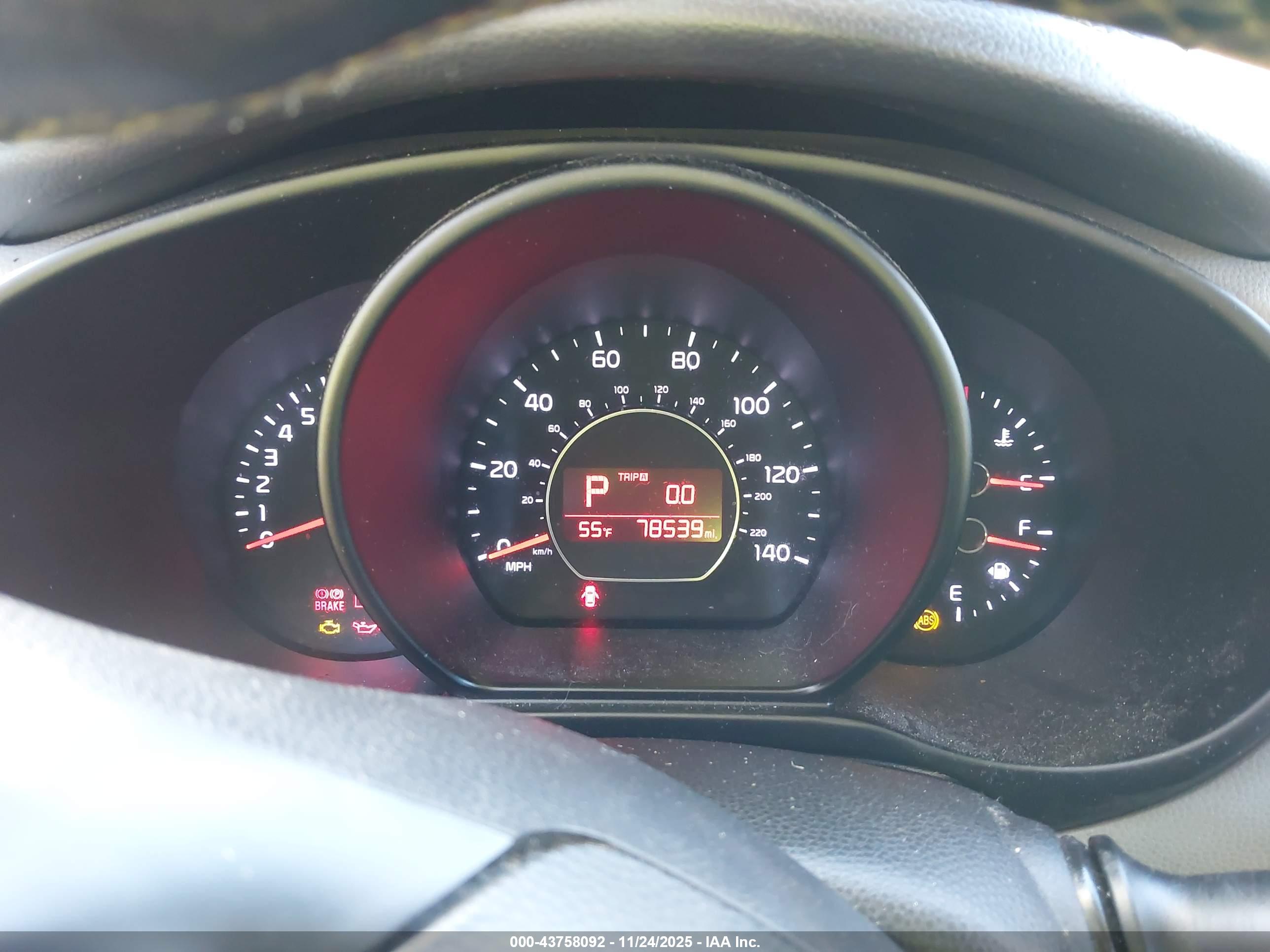 KIA SOUL image 7
