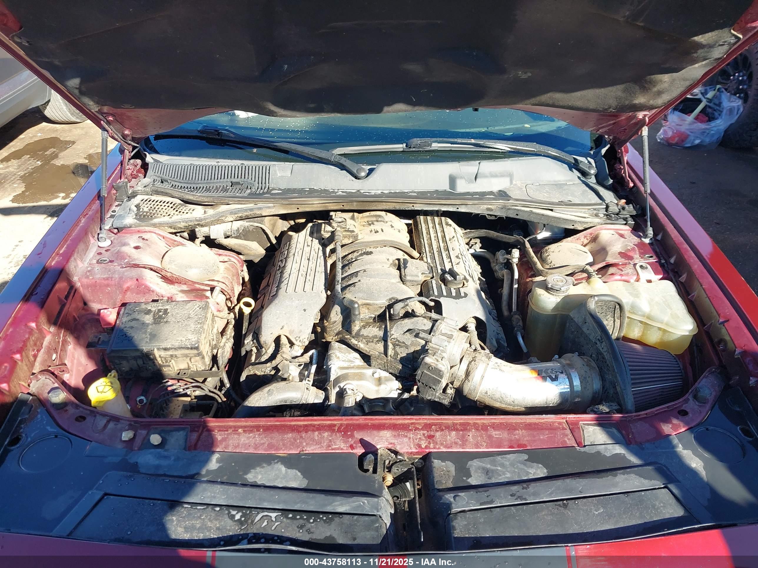 DODGE CHALLENGER image 10