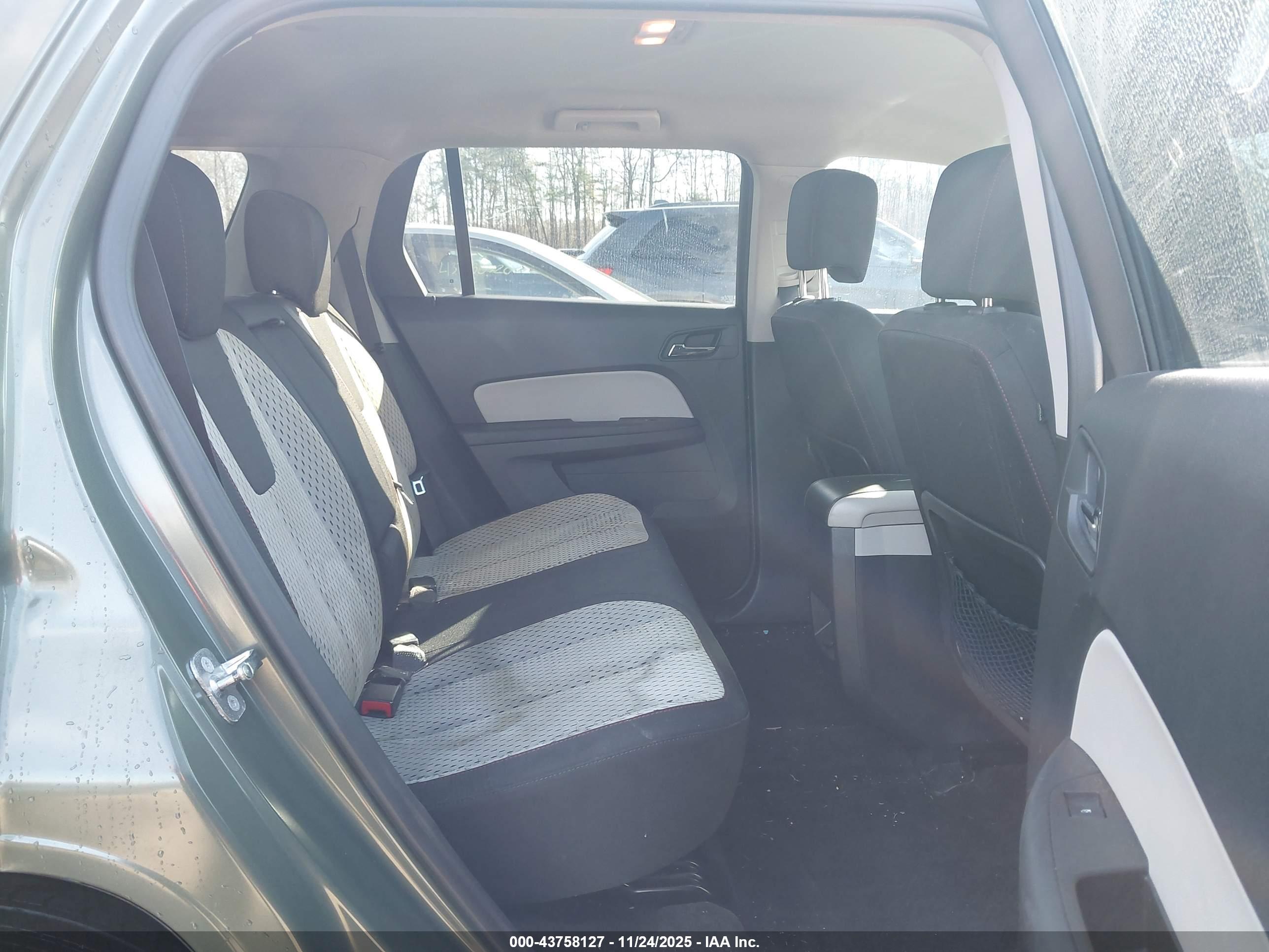GMC TERRAIN image 8