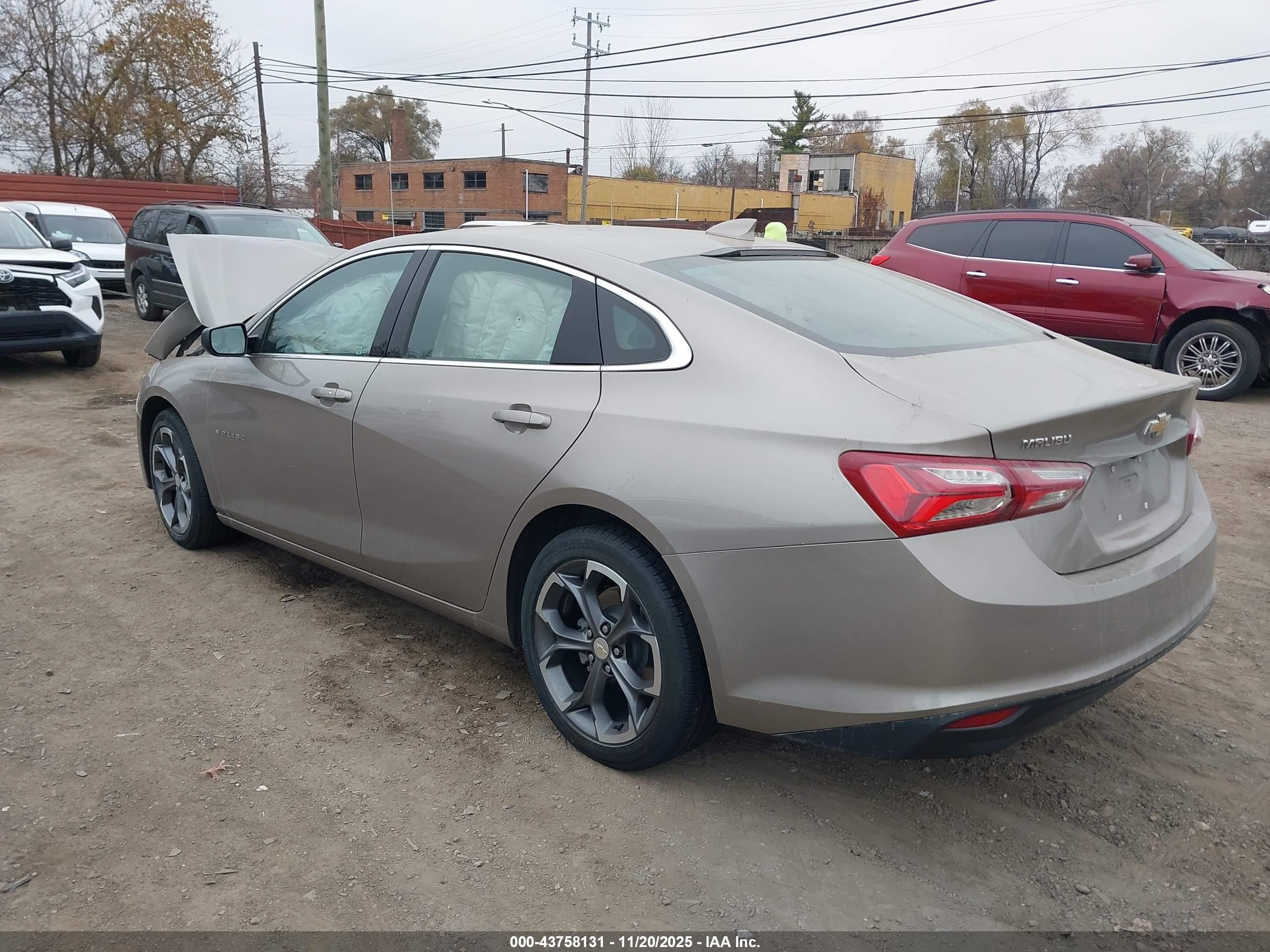 CHEVROLET MALIBU image 3