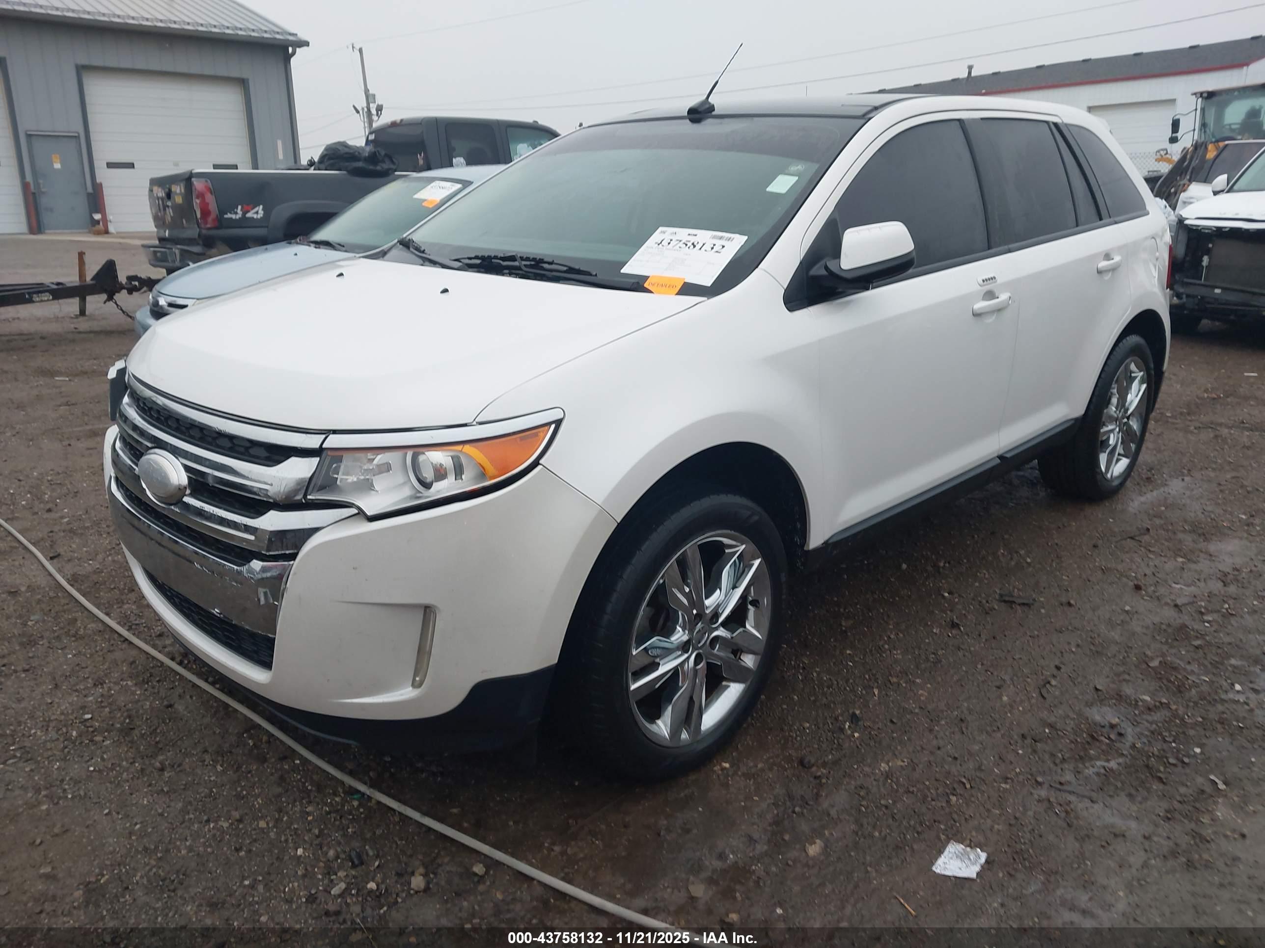 FORD EDGE image 2