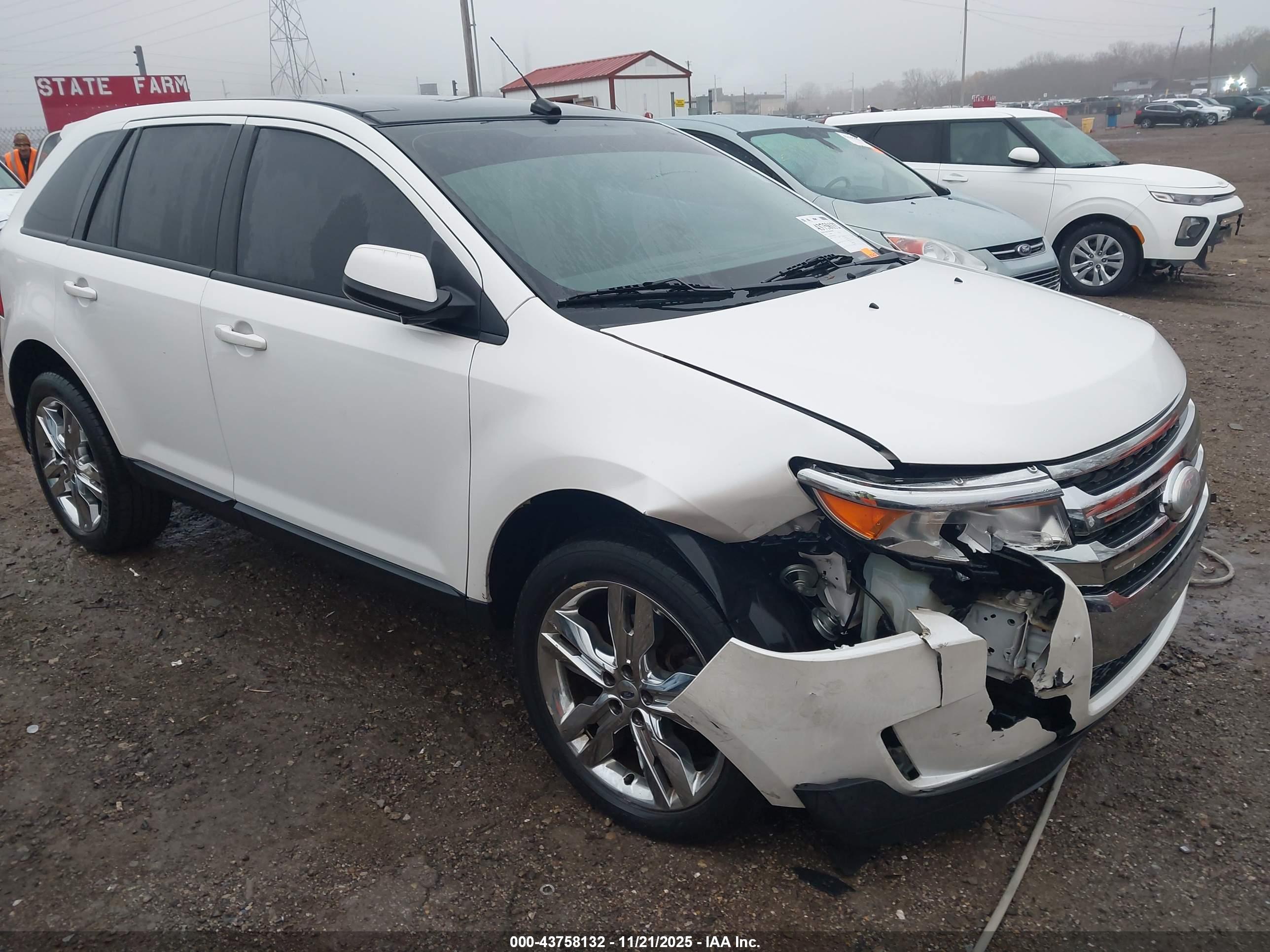 FORD EDGE image 6