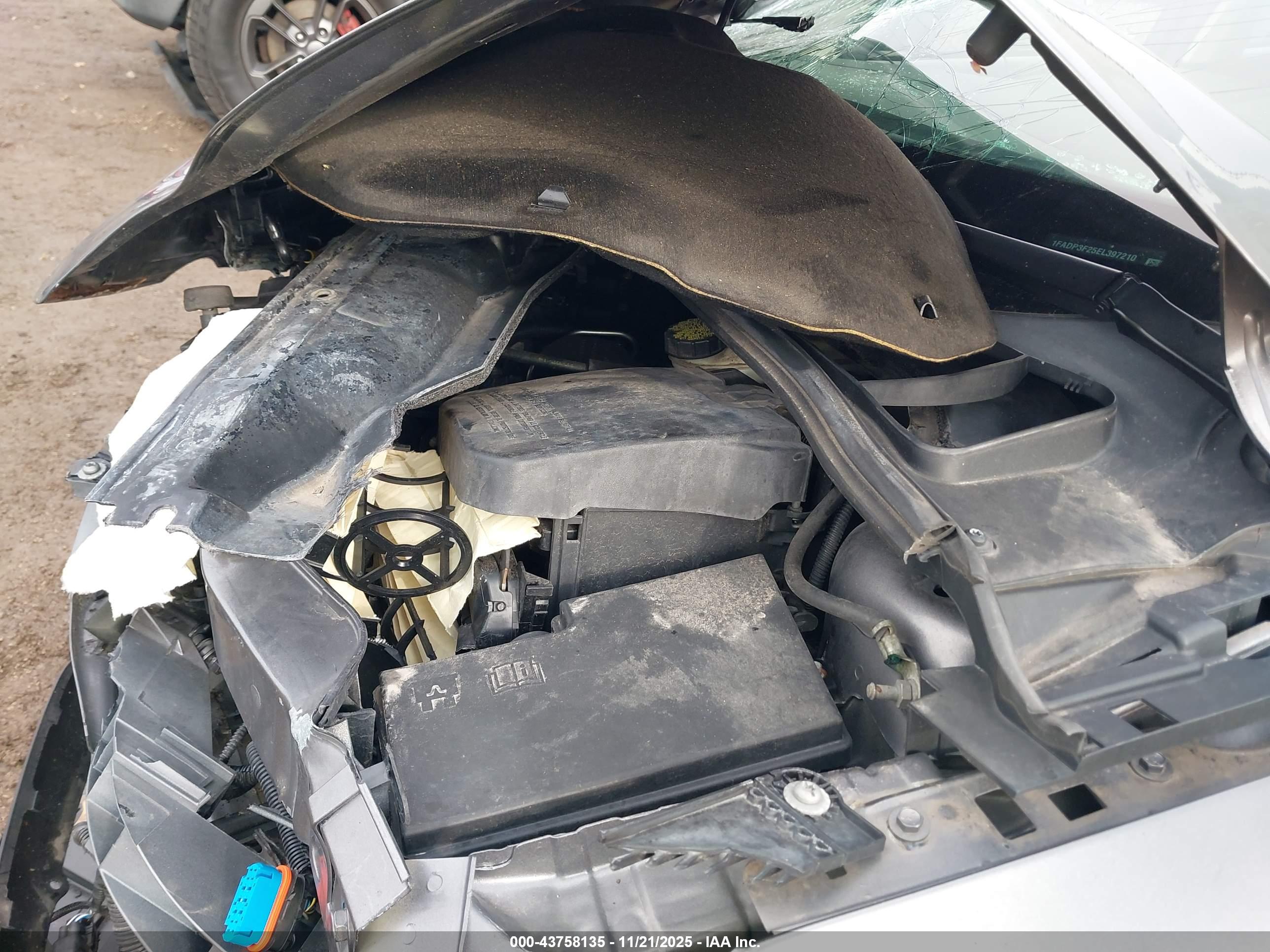 FORD FOCUS image 10