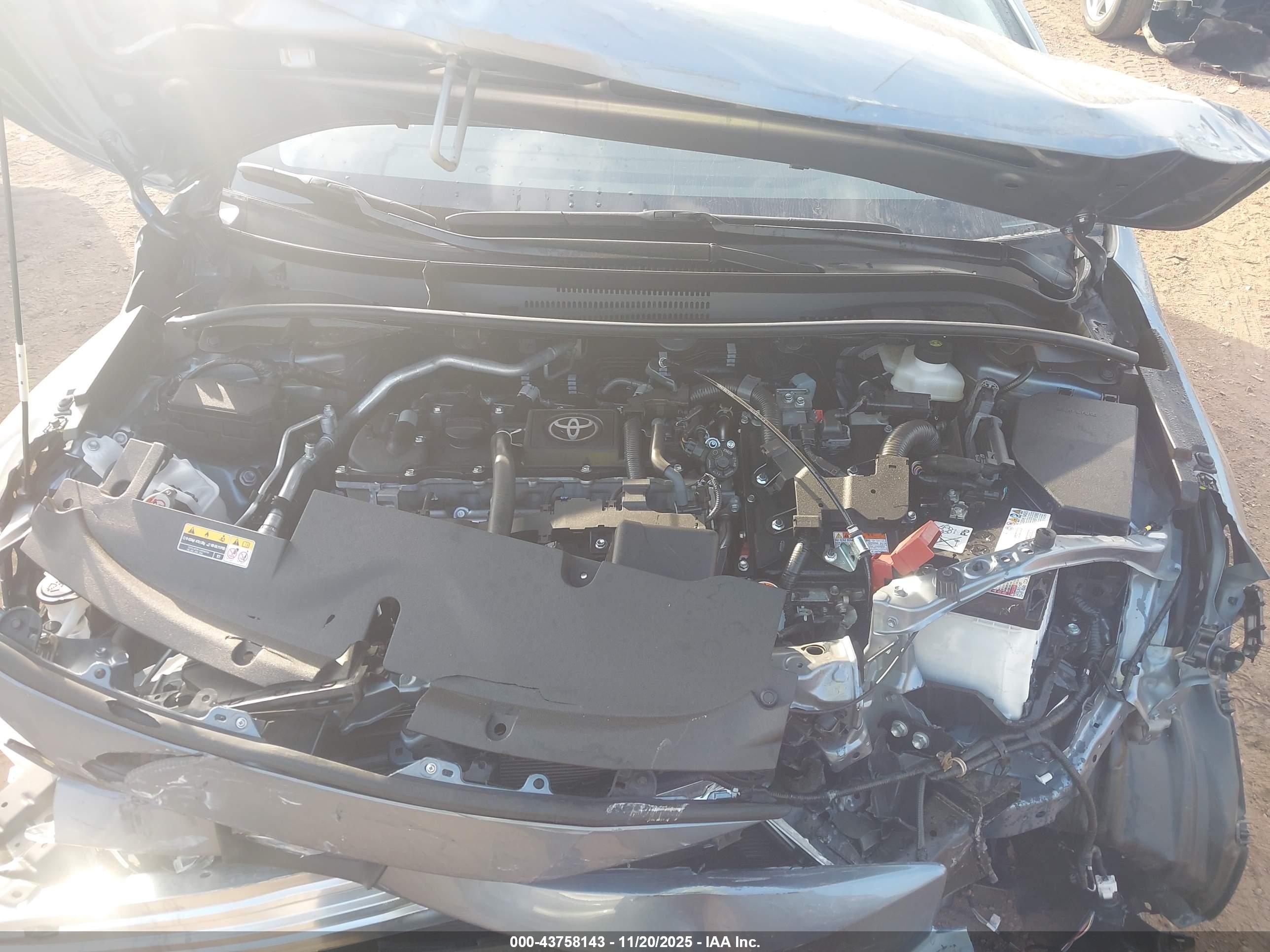TOYOTA COROLLA image 10