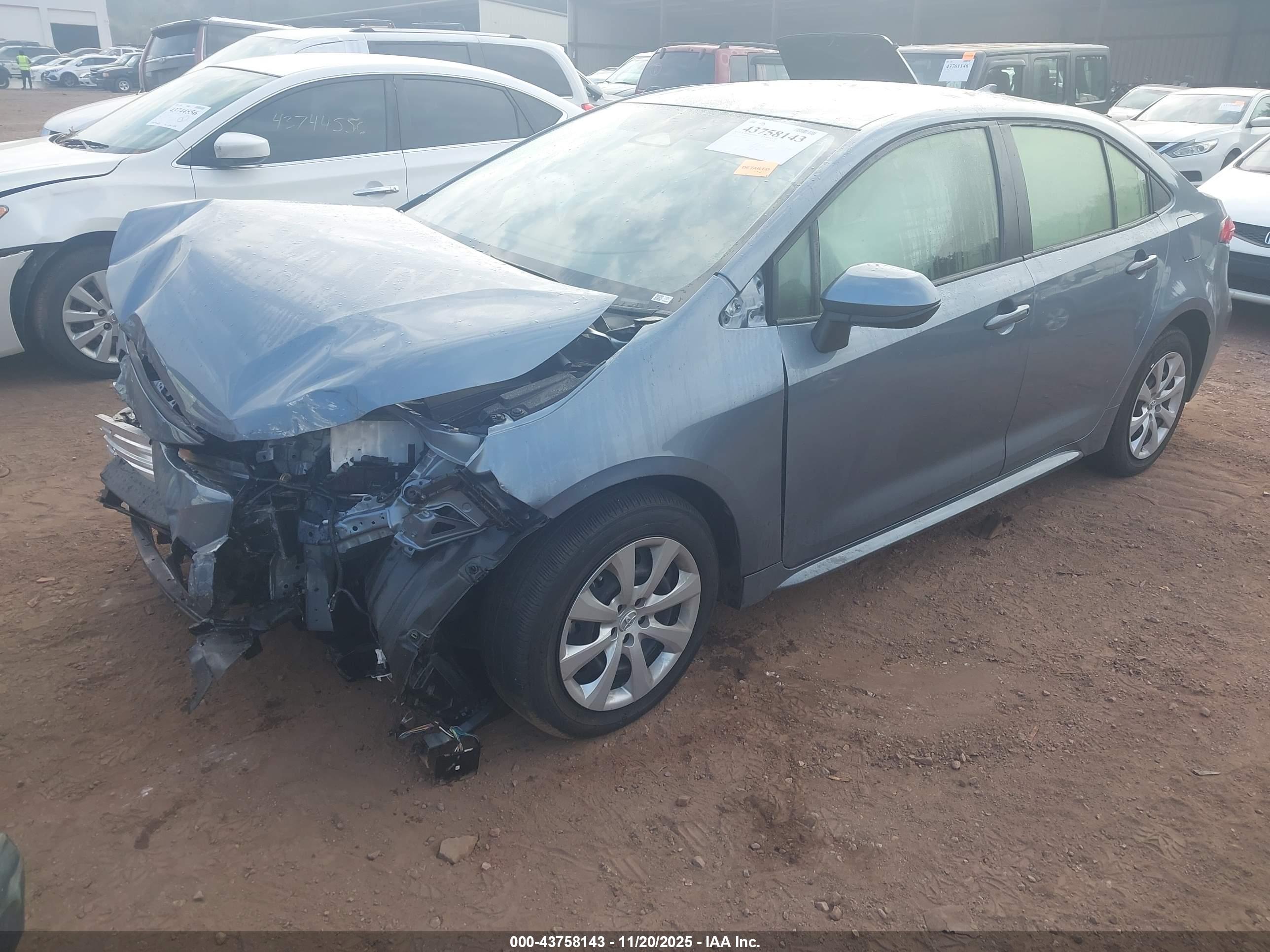 TOYOTA COROLLA image 2