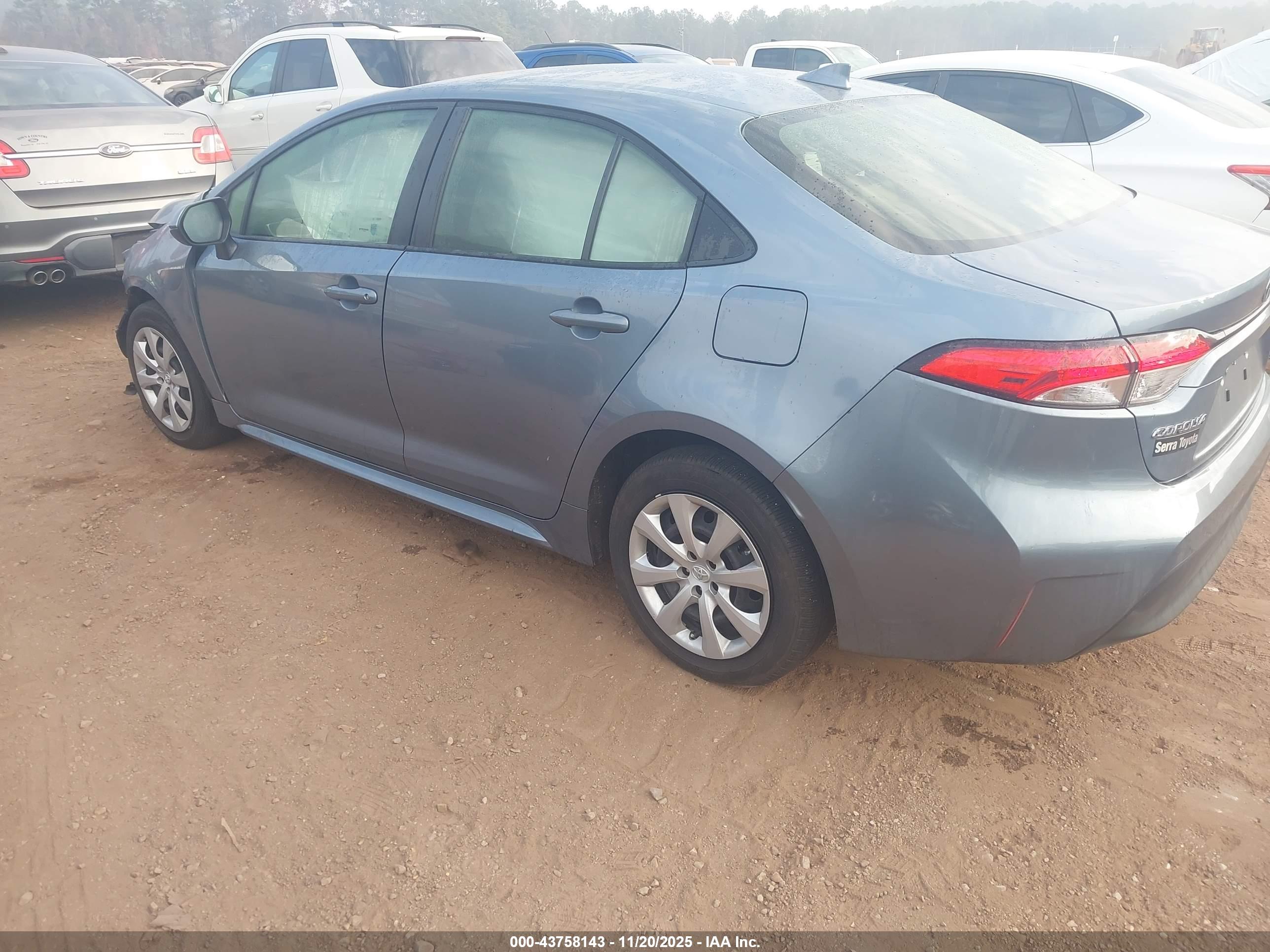 TOYOTA COROLLA image 3