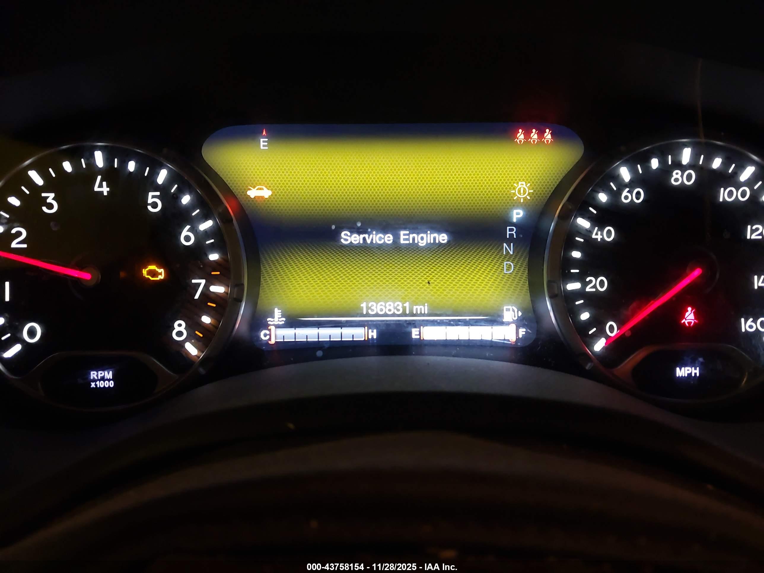 JEEP RENEGADE image 7