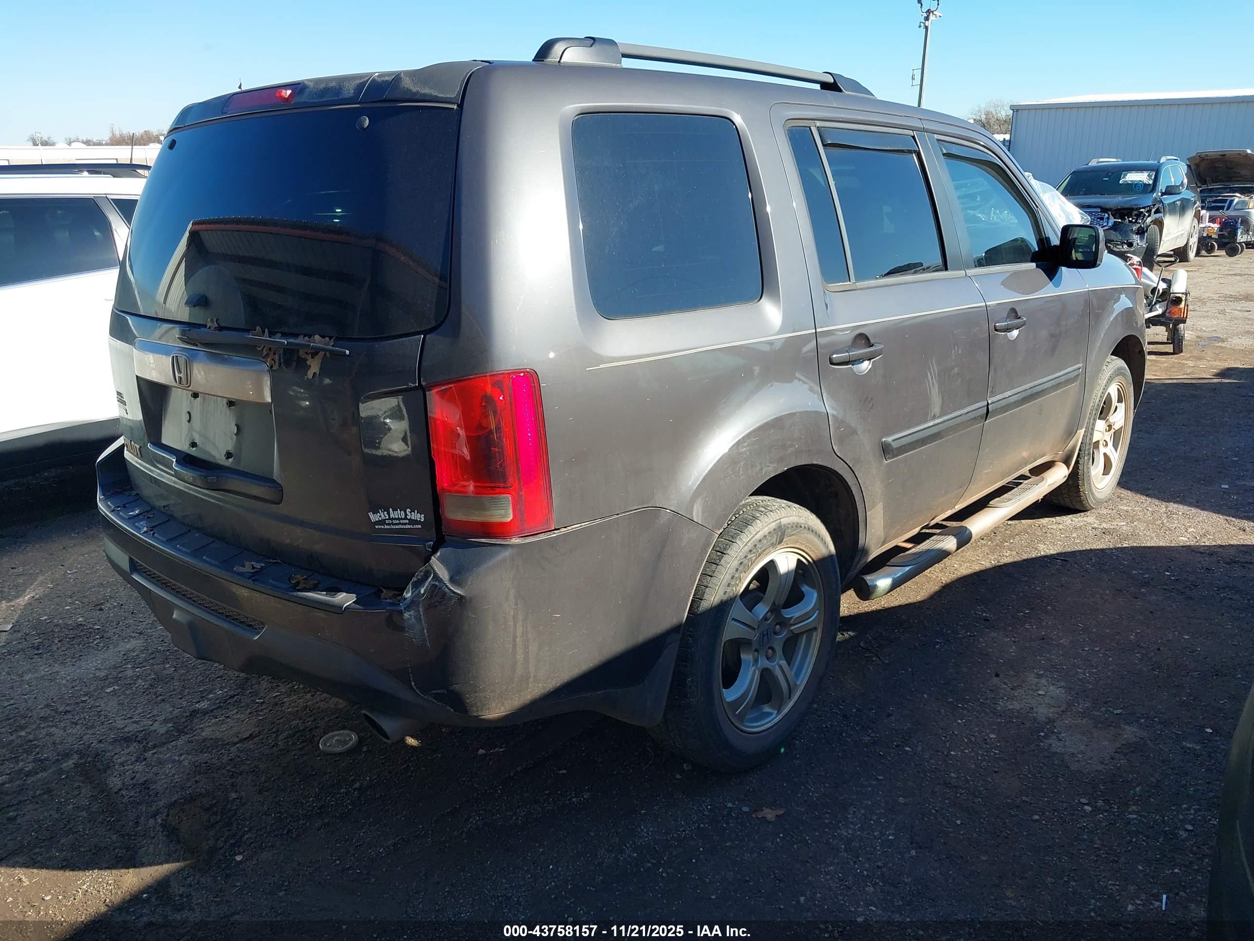 HONDA PILOT image 4