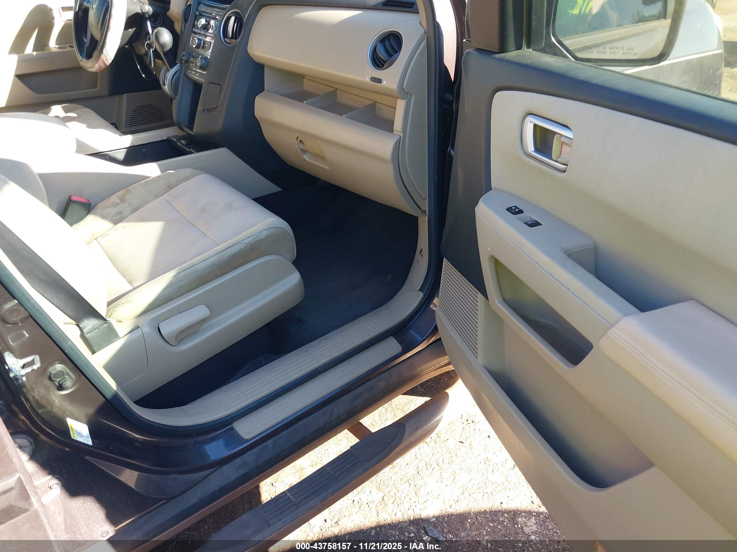HONDA PILOT image 5