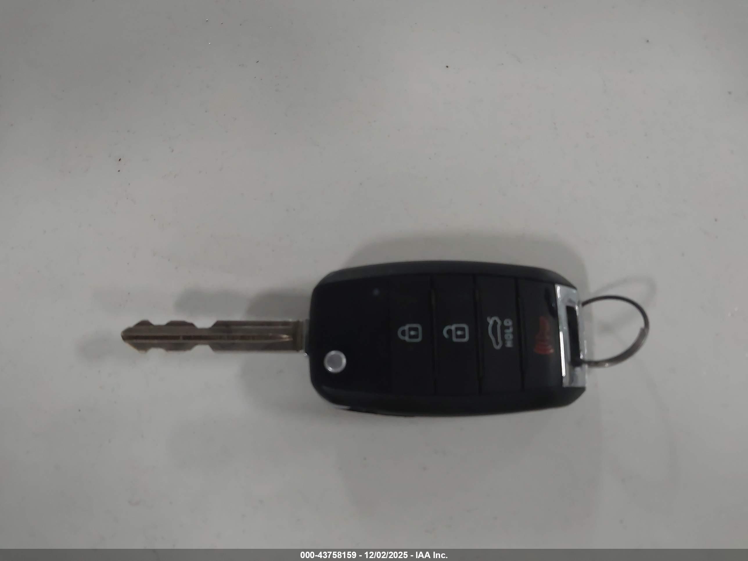 KIA FORTE image 11