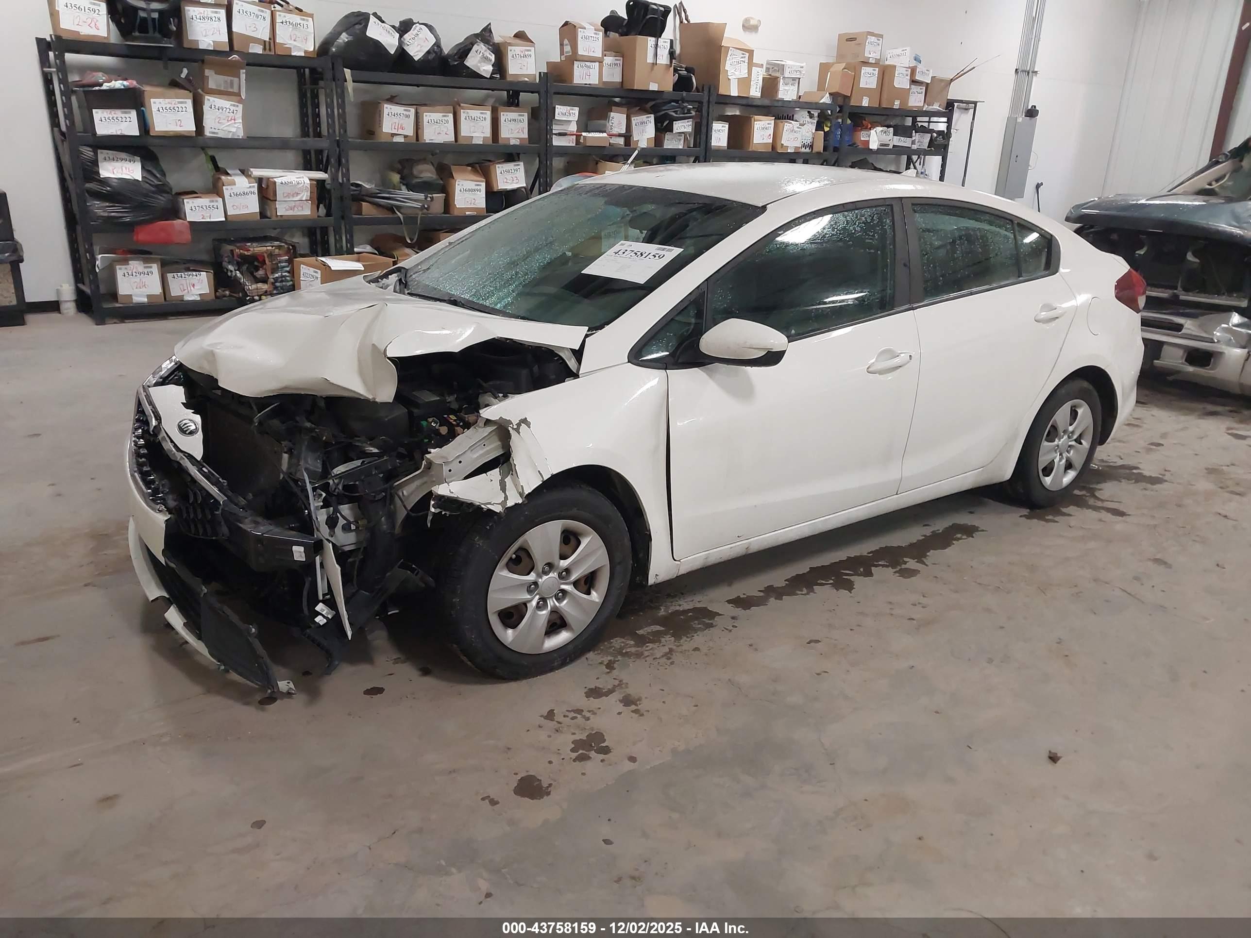 KIA FORTE image 2