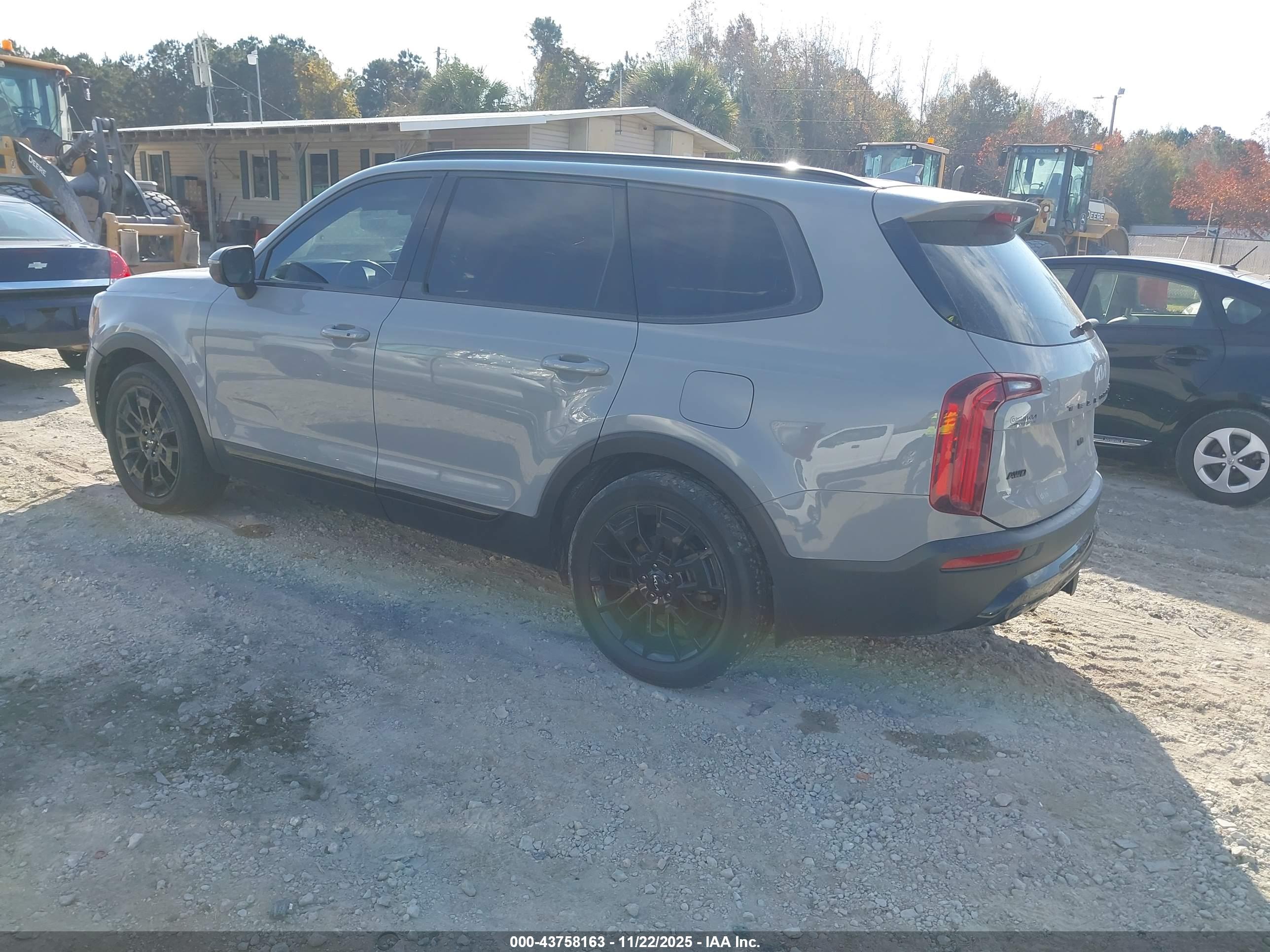 KIA TELLURIDE image 3