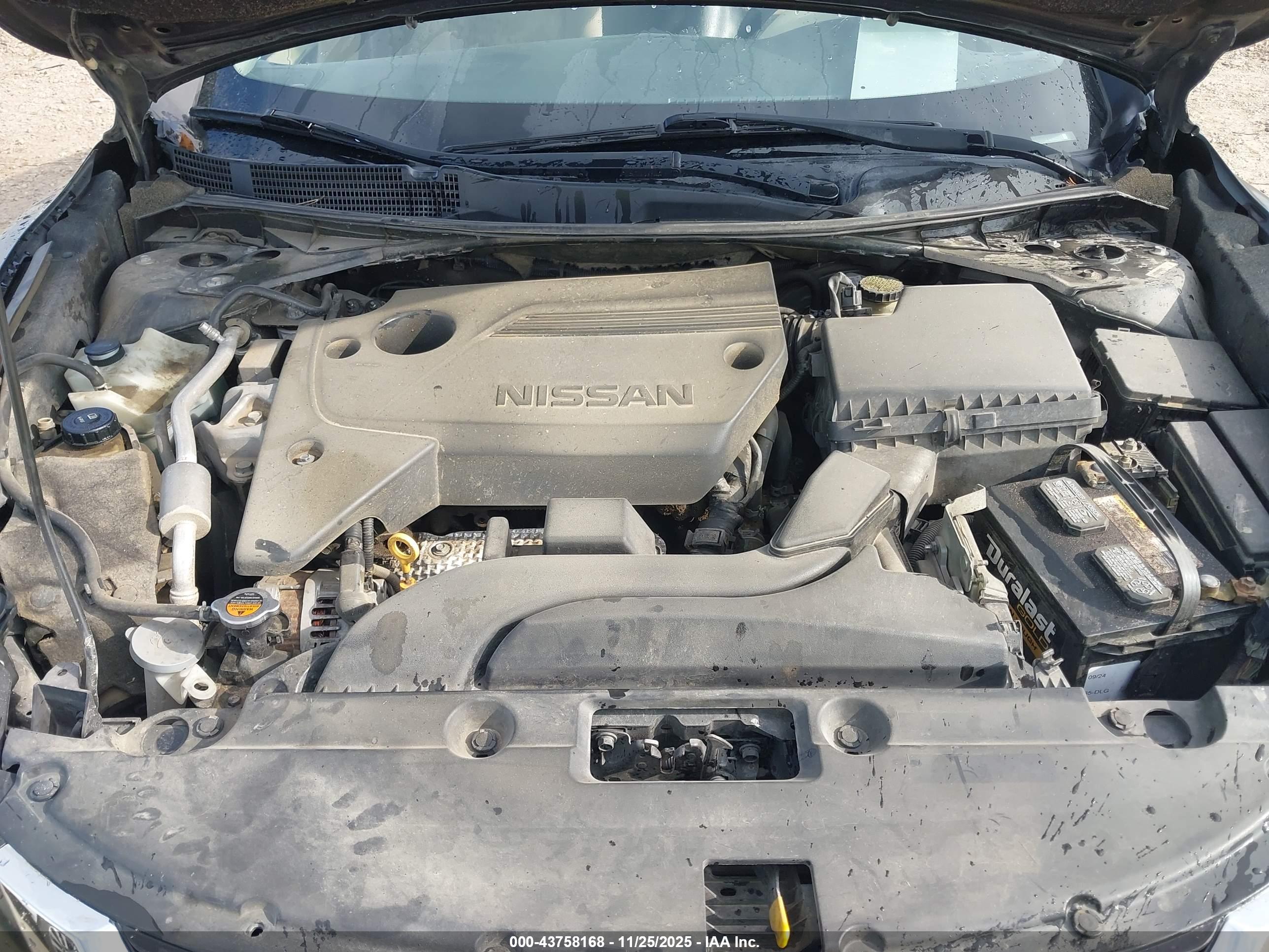 NISSAN ALTIMA image 10
