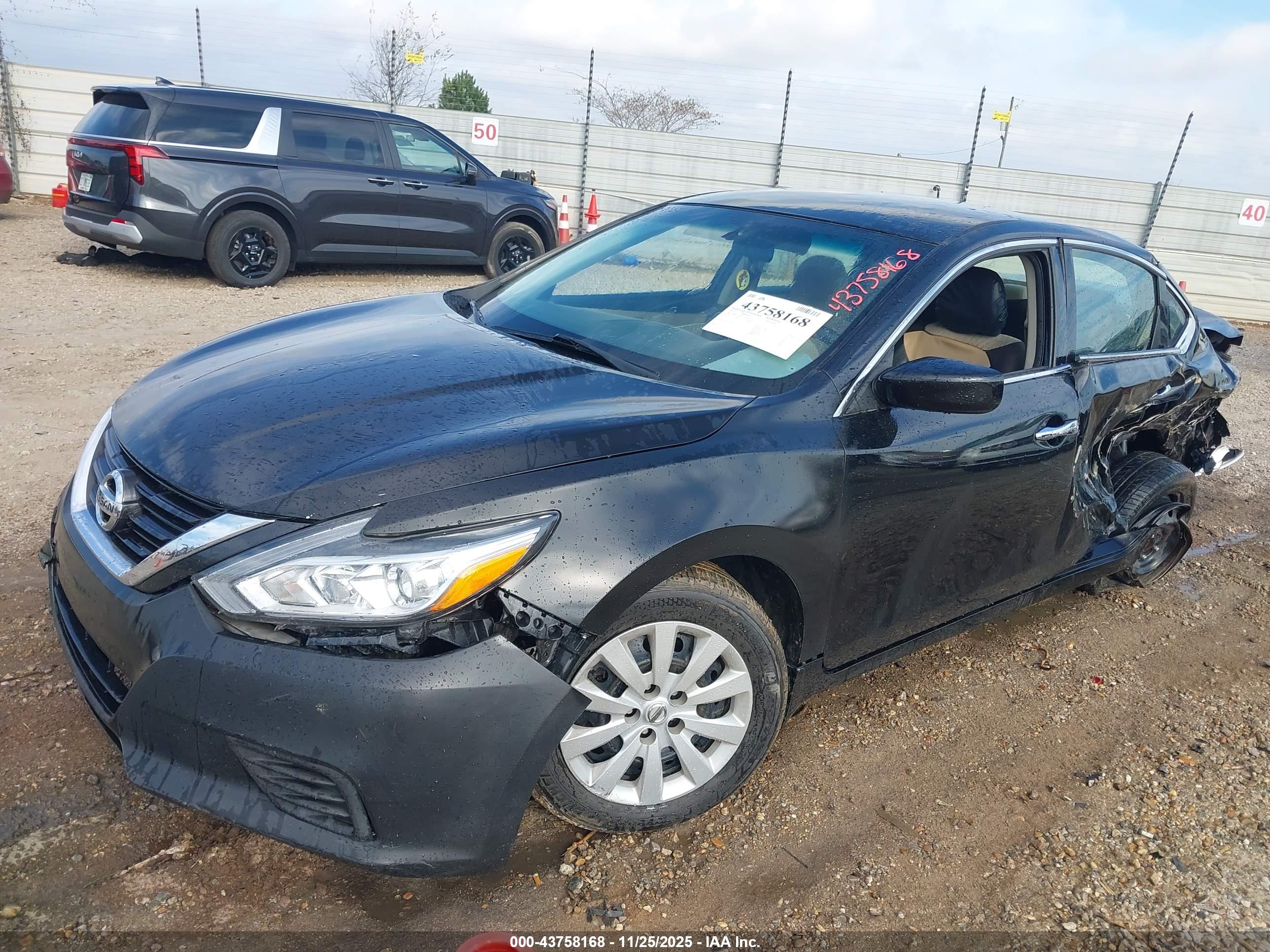NISSAN ALTIMA image 2
