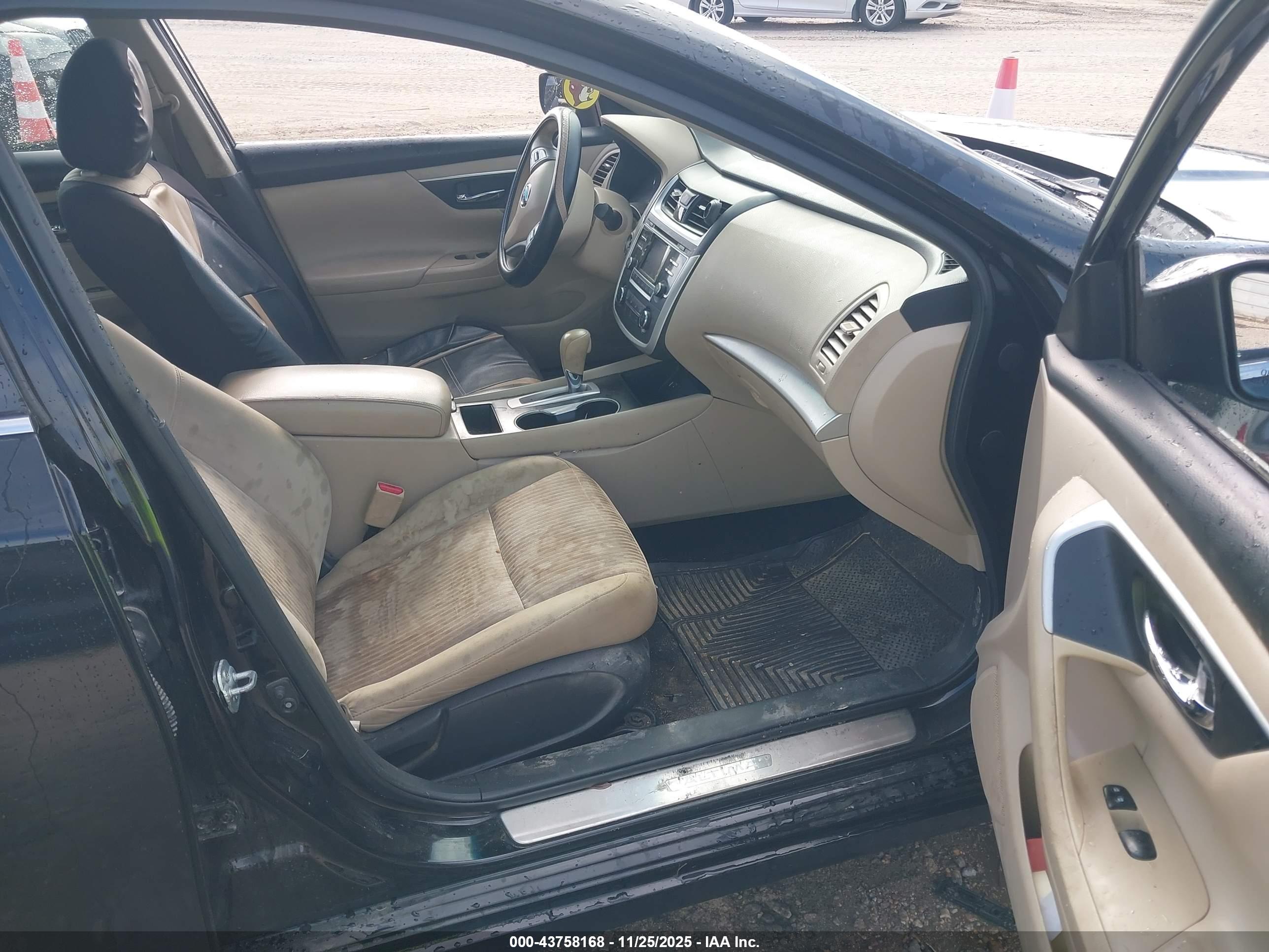 NISSAN ALTIMA image 5