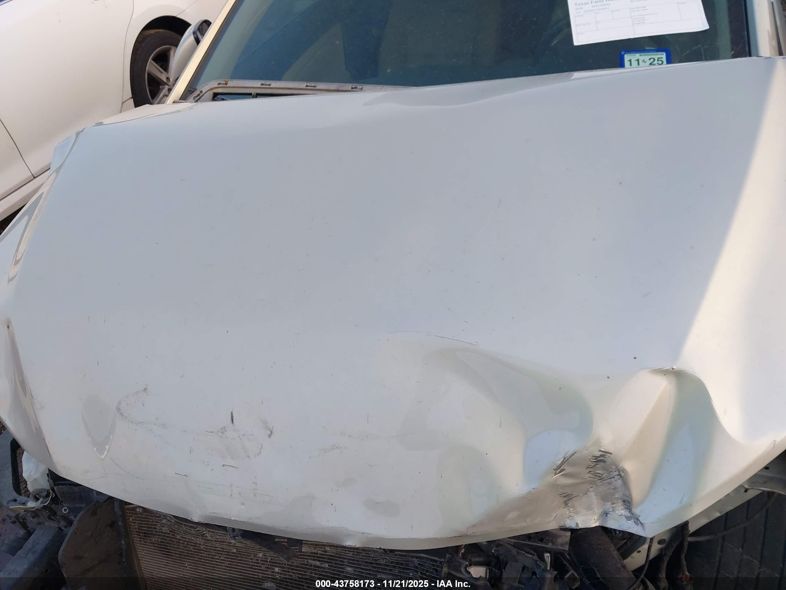 HYUNDAI ELANTRA image 10