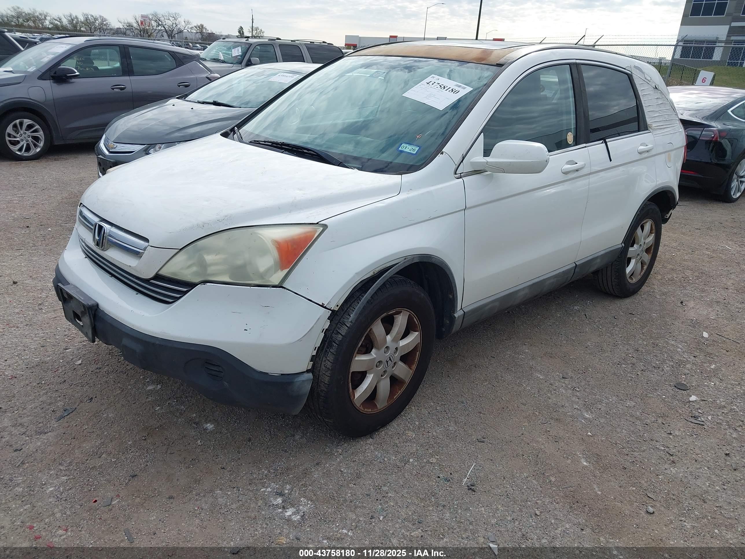 HONDA CR-V image 2