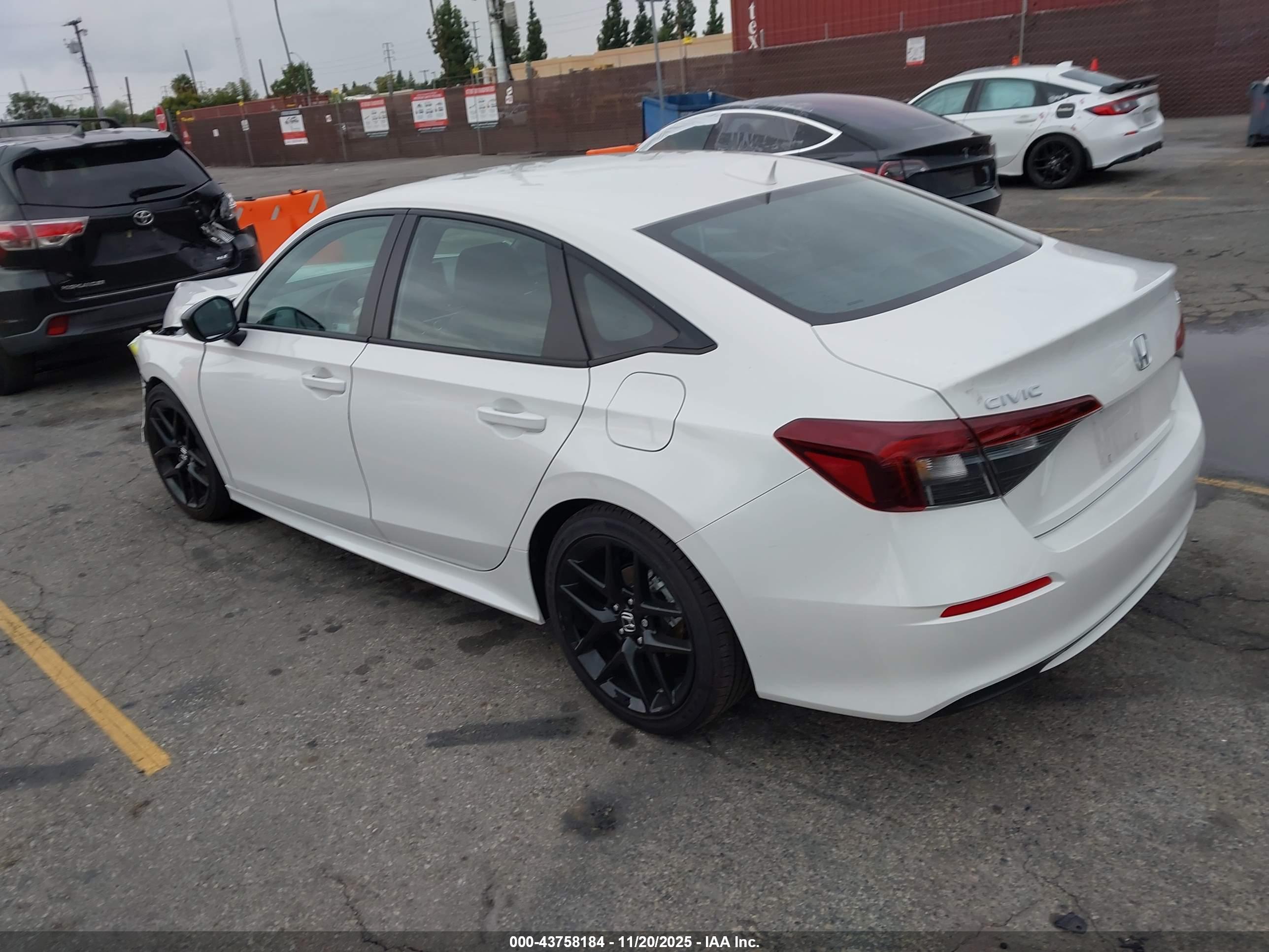 HONDA CIVIC image 3