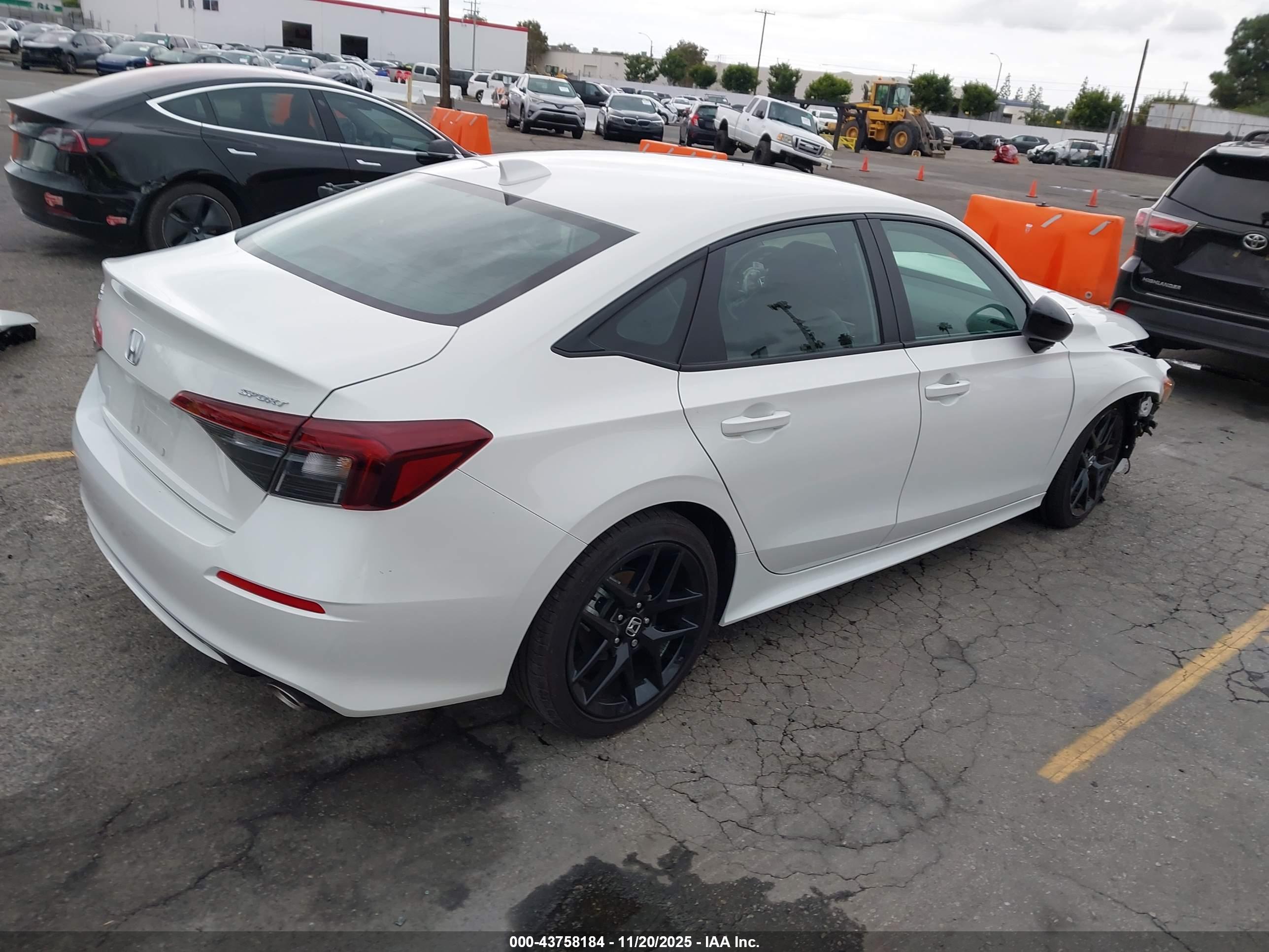 HONDA CIVIC image 4